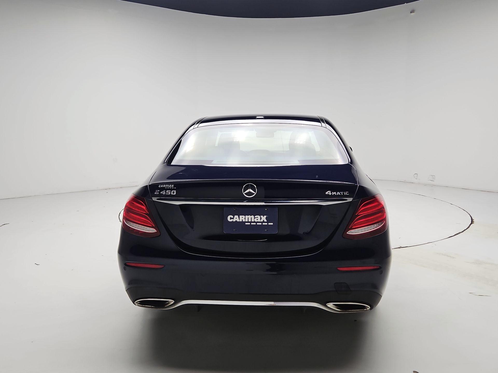 Thumbnail: 2019 Mercedes-Benz E-Class - 6