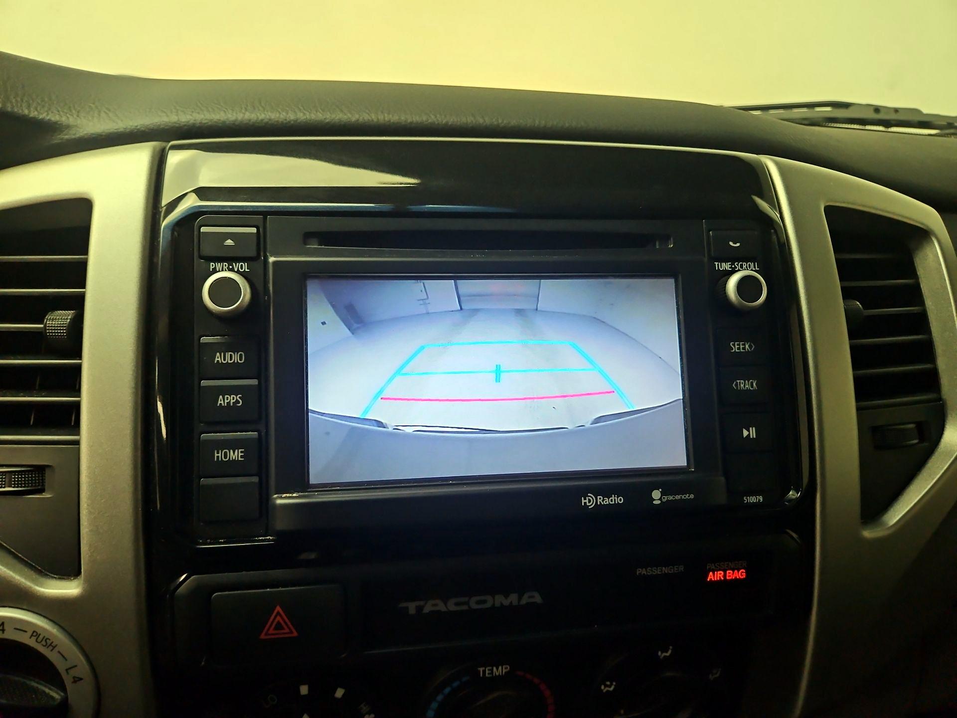 Thumbnail: 2015 Toyota Tacoma - 14