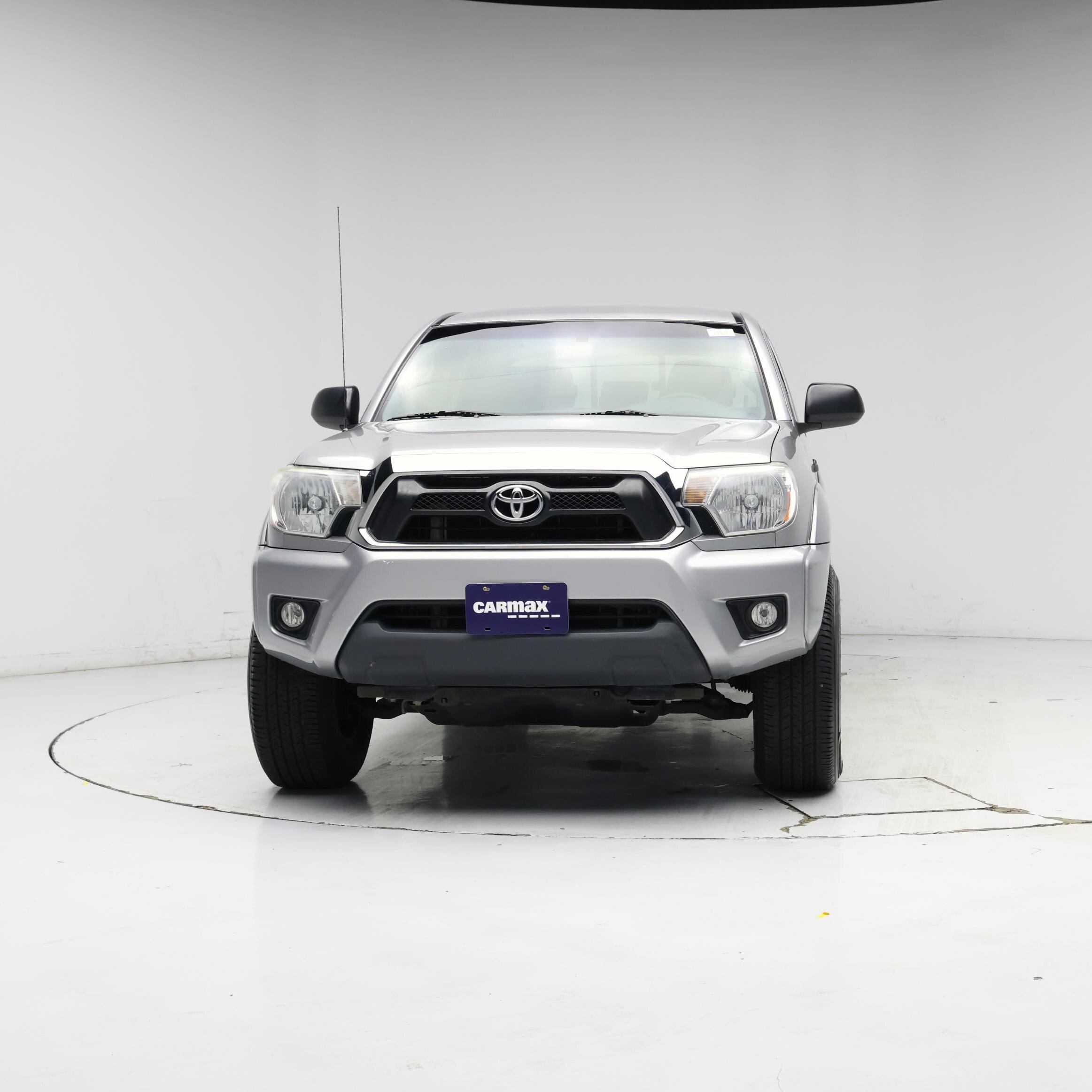 Thumbnail: 2015 Toyota Tacoma - 5