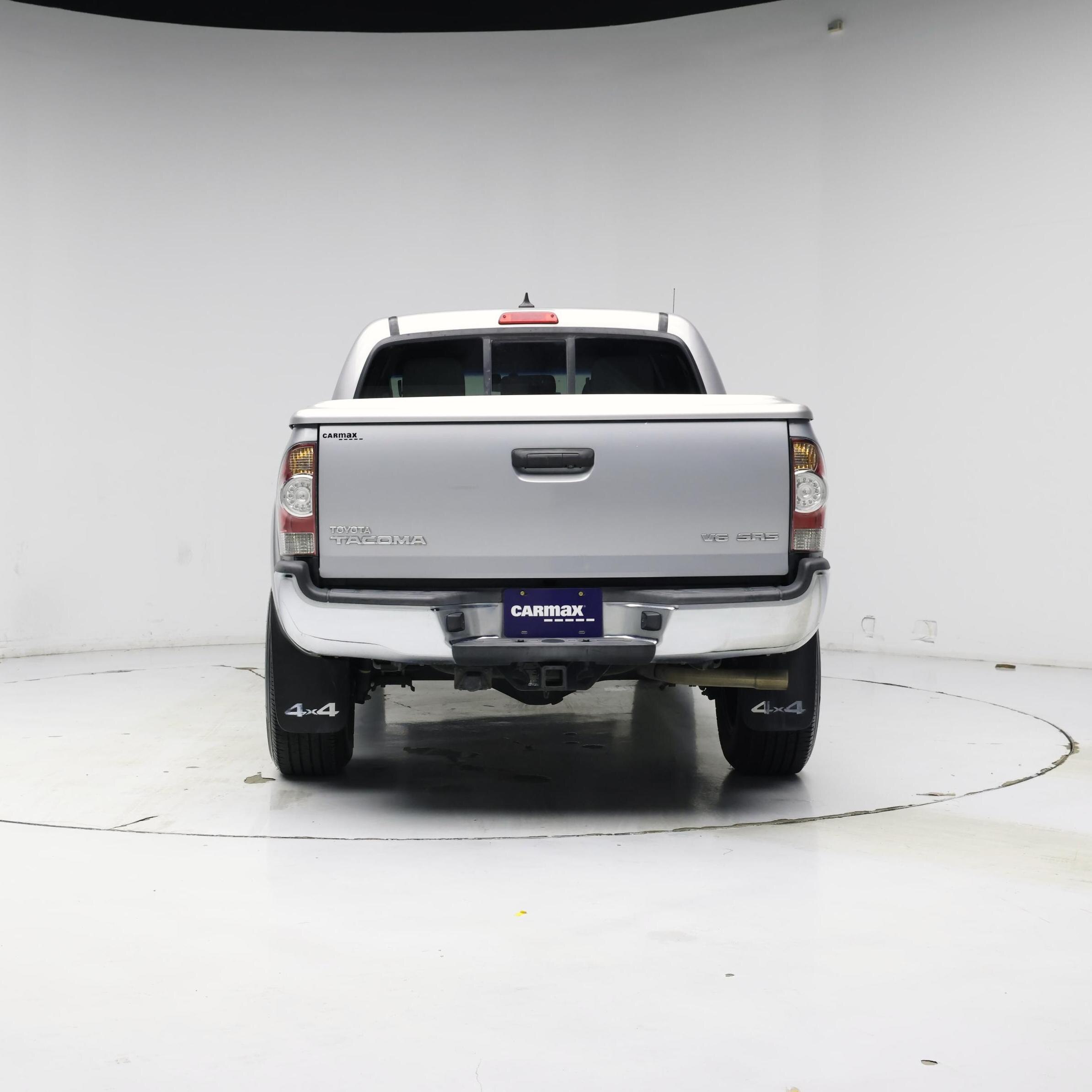 Thumbnail: 2015 Toyota Tacoma - 6