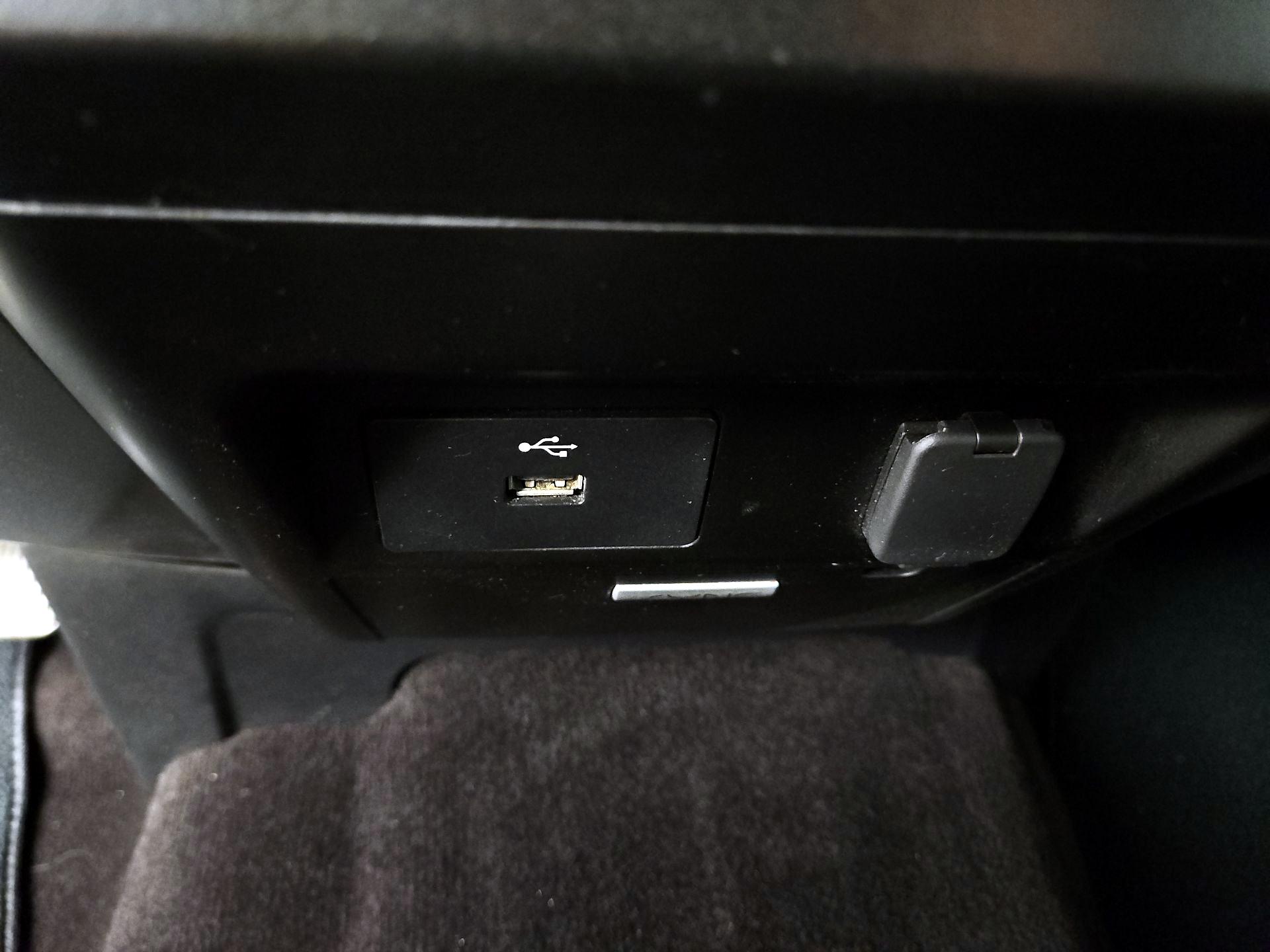 Thumbnail: 2016 Ford F-150 - 18