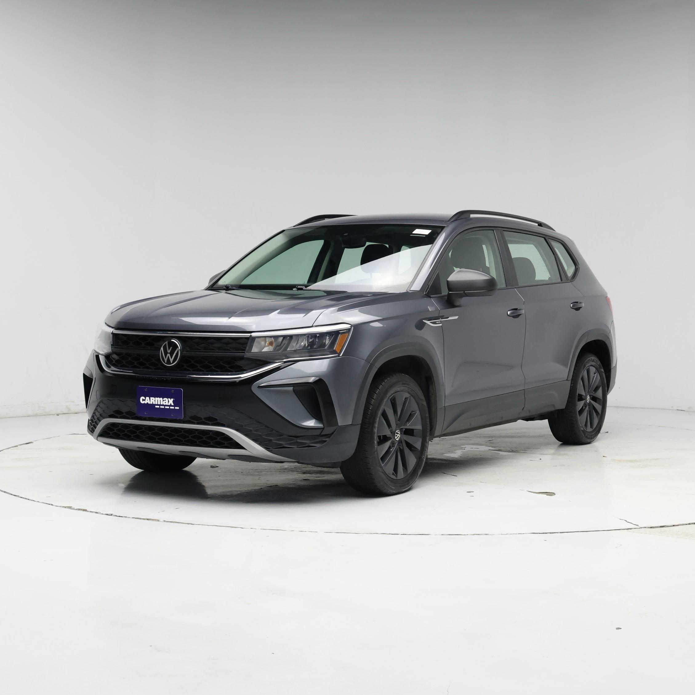 Thumbnail: 2023 Volkswagen Taos - 4