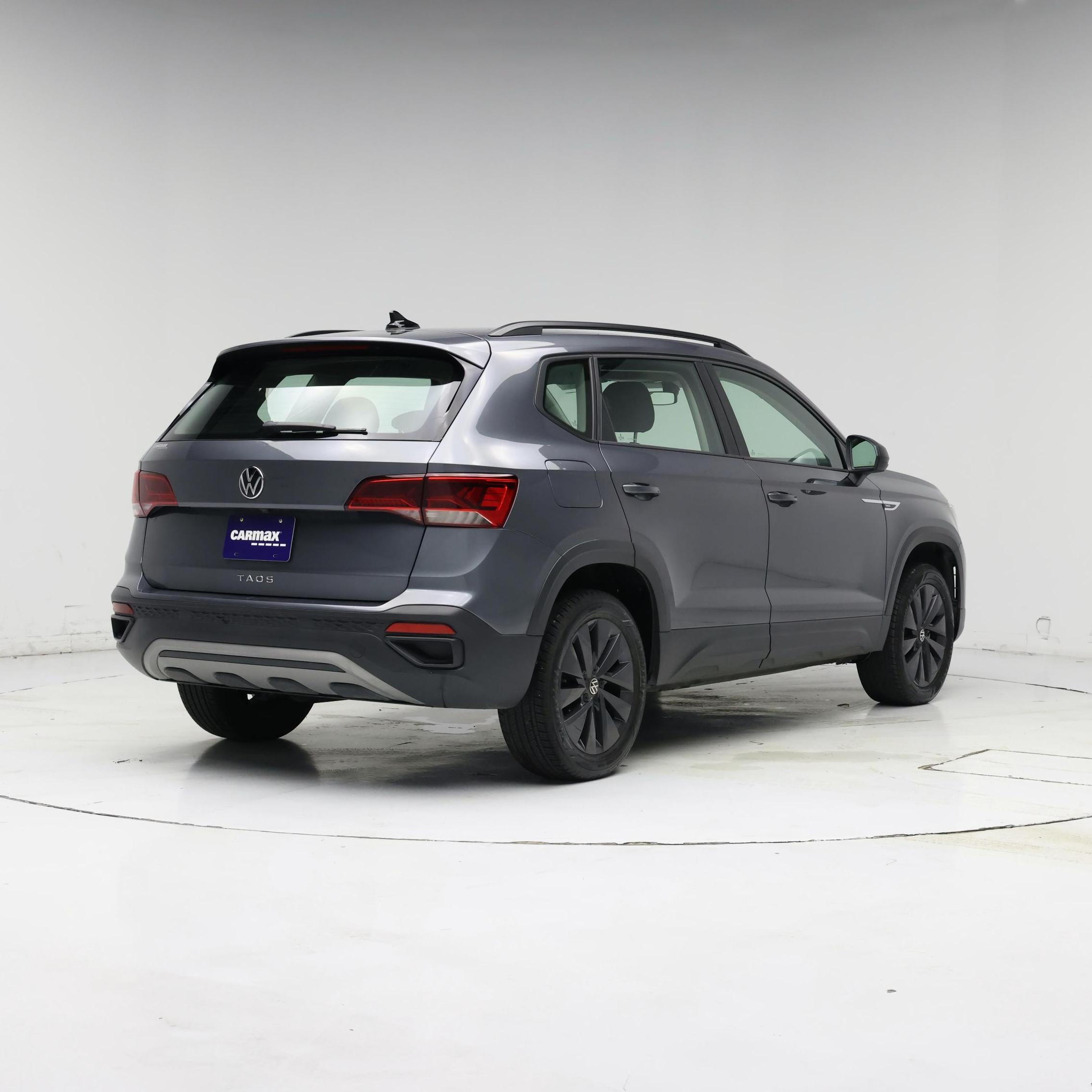 Thumbnail: 2023 Volkswagen Taos - 8