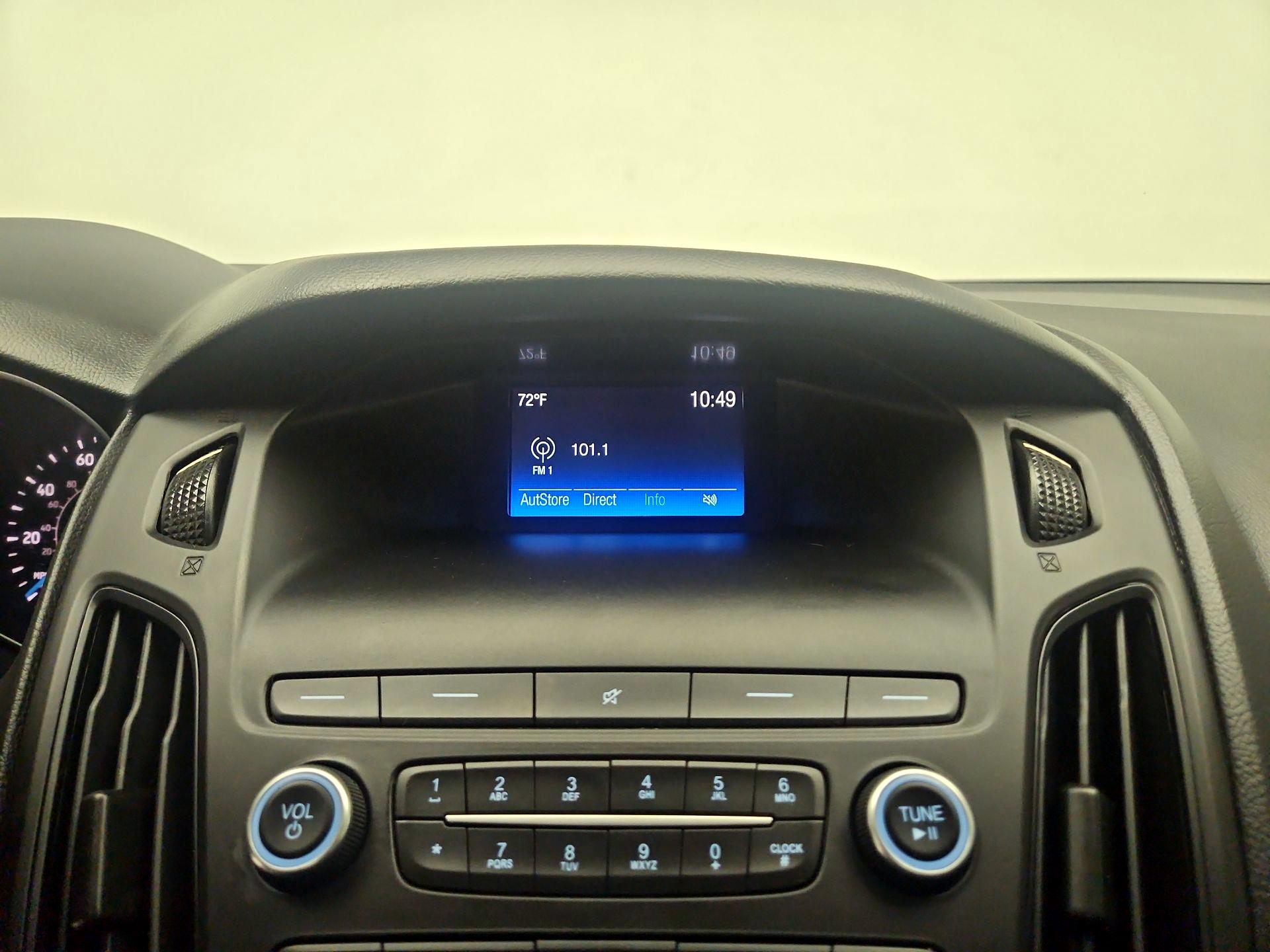 Thumbnail: 2018 Ford Focus - 15