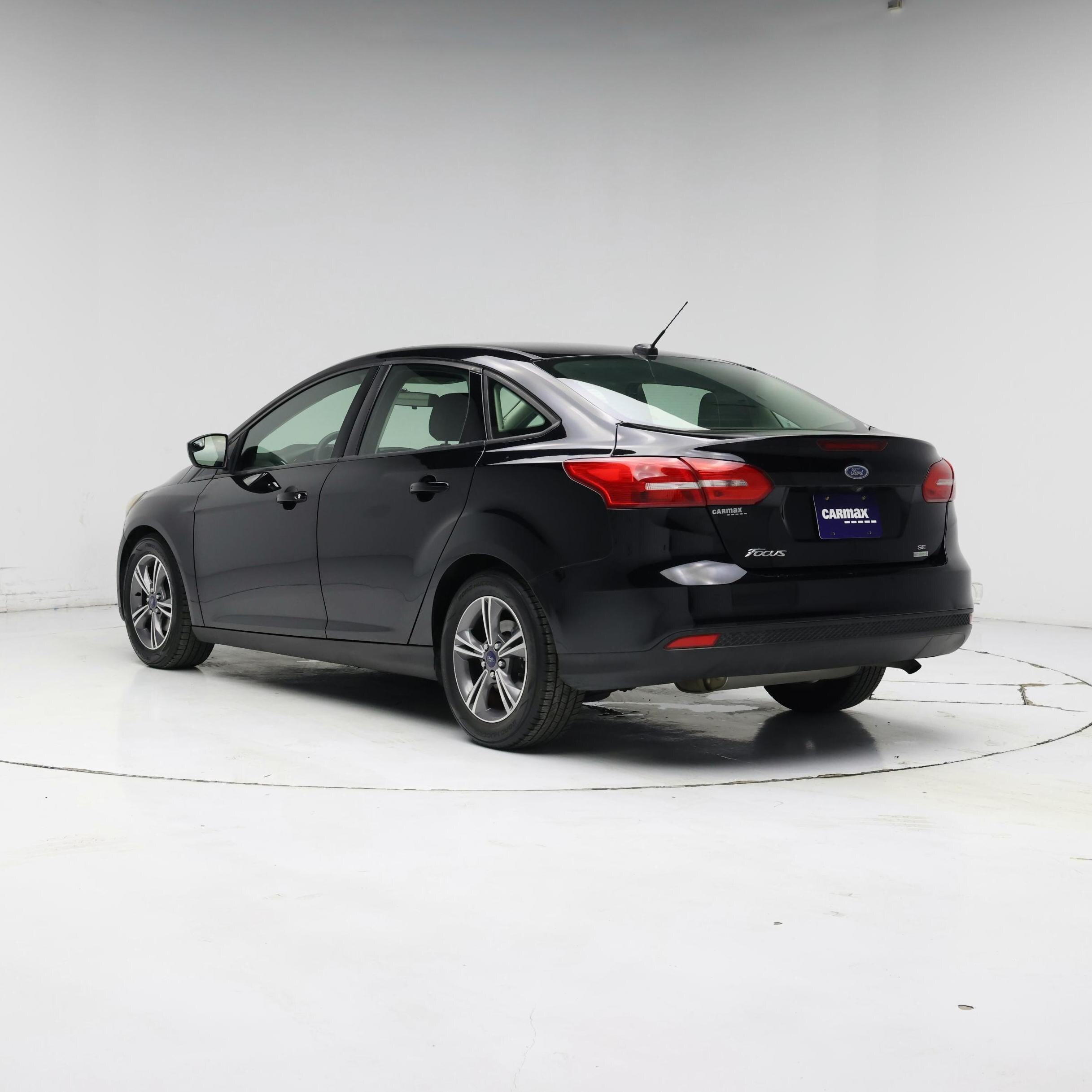 Thumbnail: 2018 Ford Focus - 2