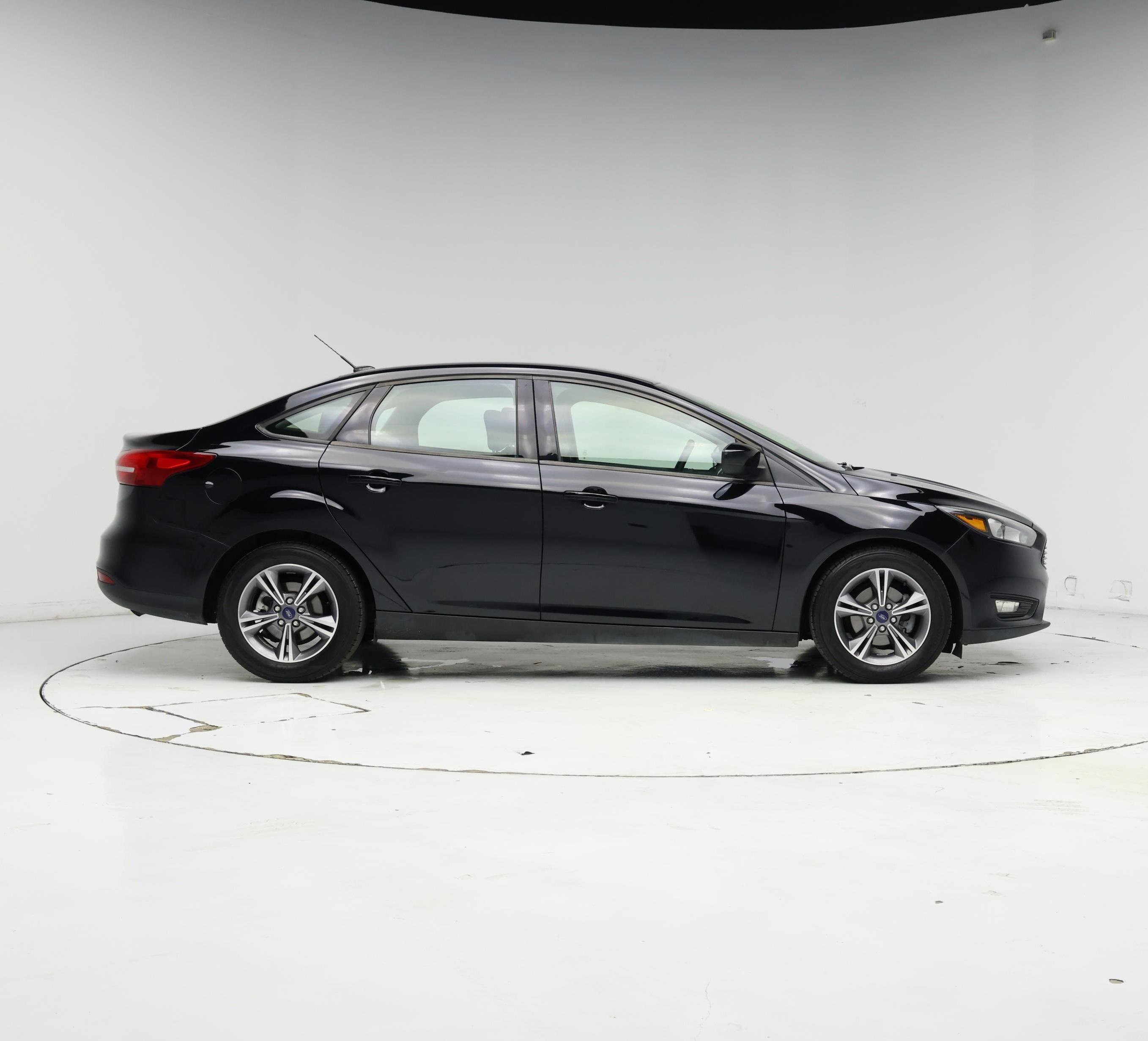 Thumbnail: 2018 Ford Focus - 7