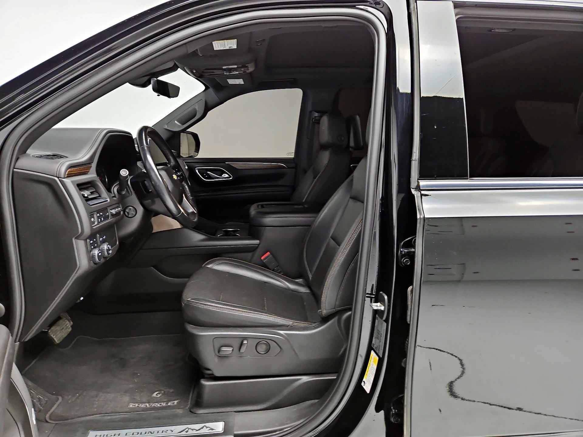 Thumbnail: 2021 Chevrolet Tahoe - 11