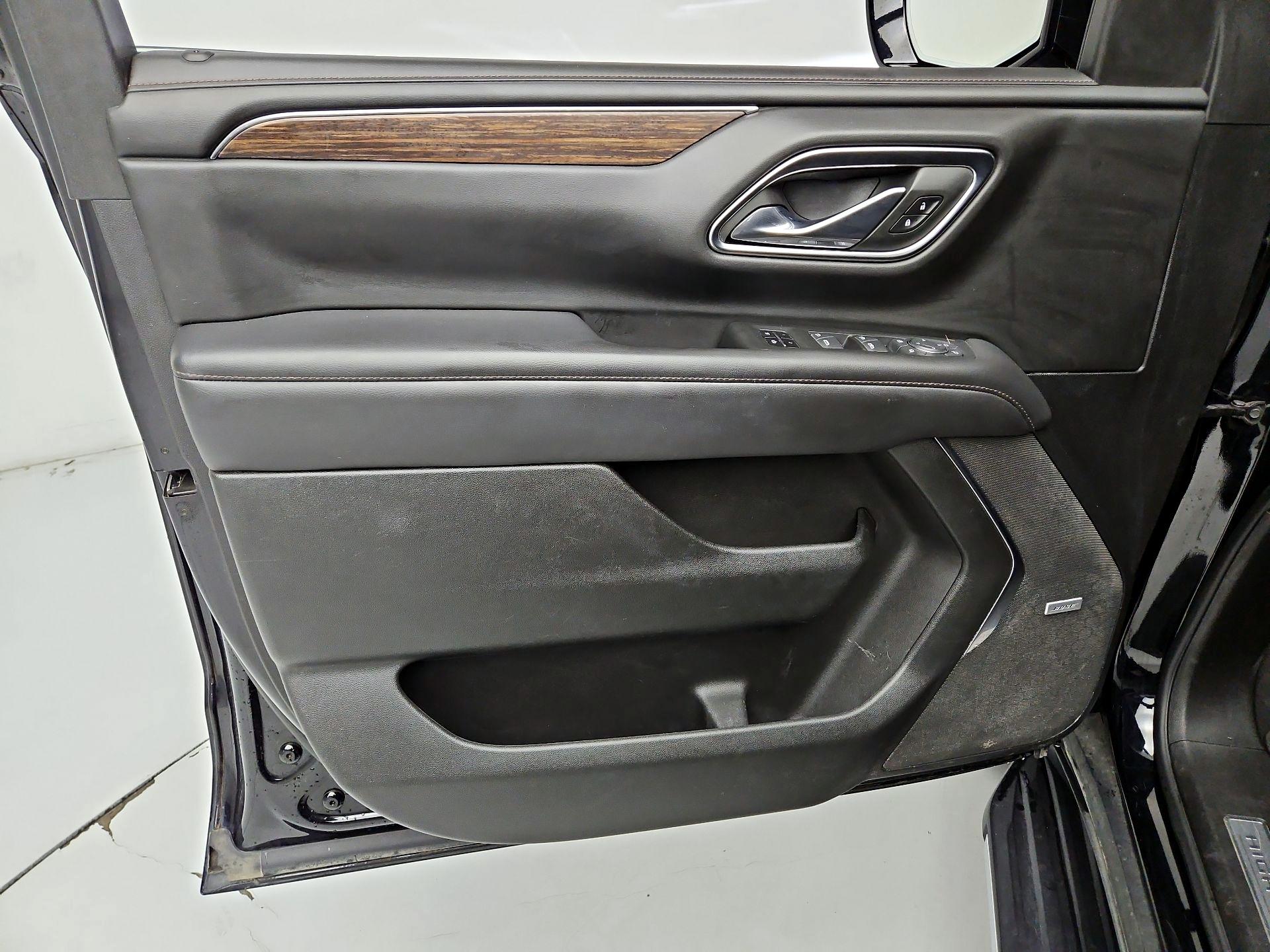 Thumbnail: 2021 Chevrolet Tahoe - 12