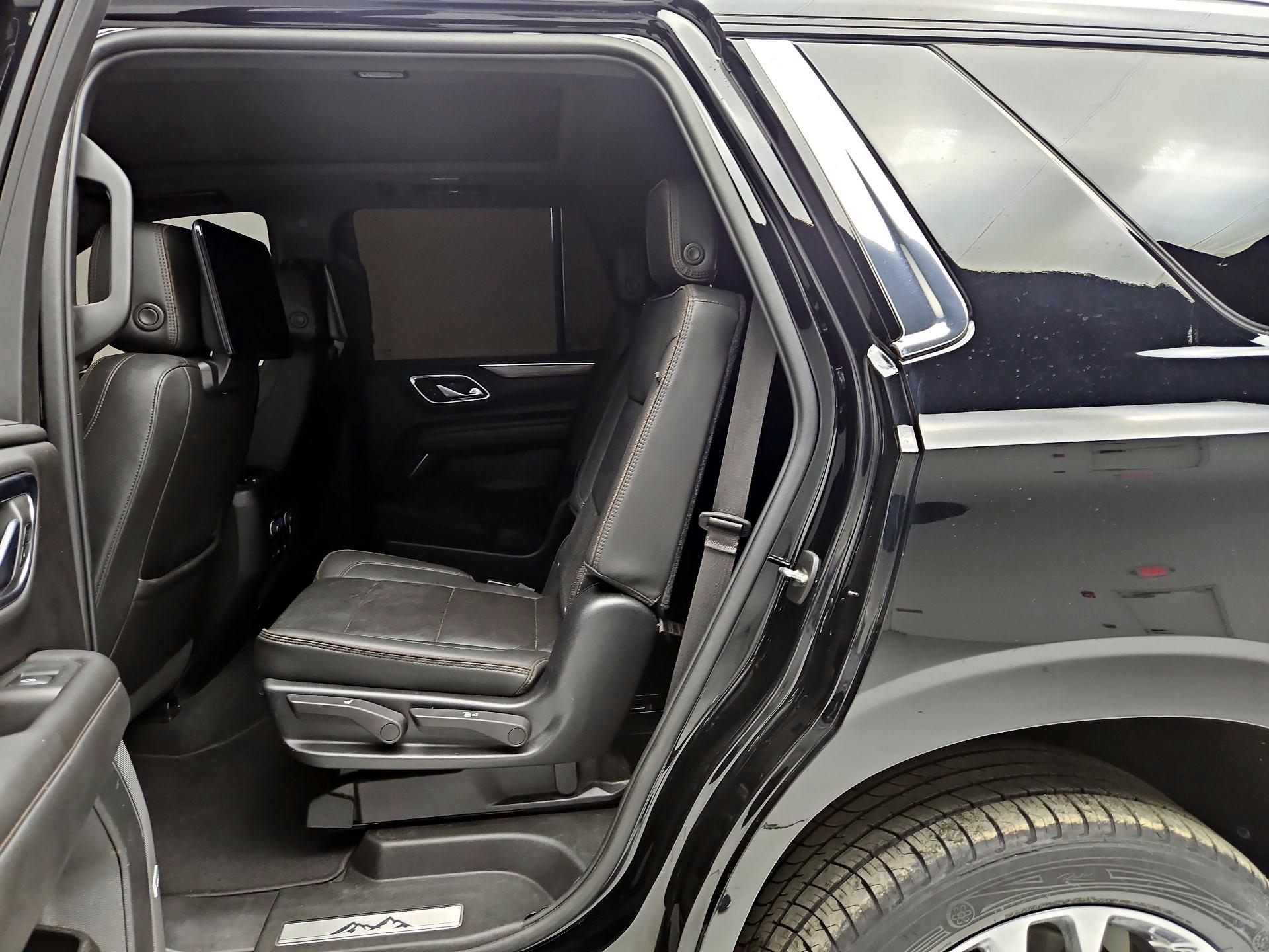 Thumbnail: 2021 Chevrolet Tahoe - 20