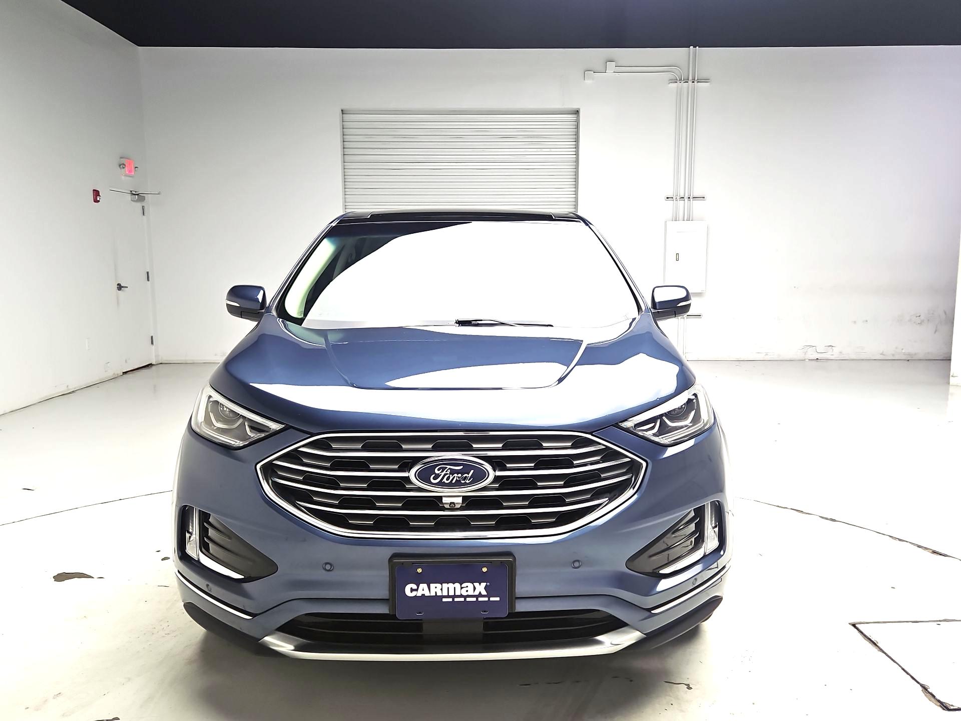 Thumbnail: 2019 Ford Edge - 2