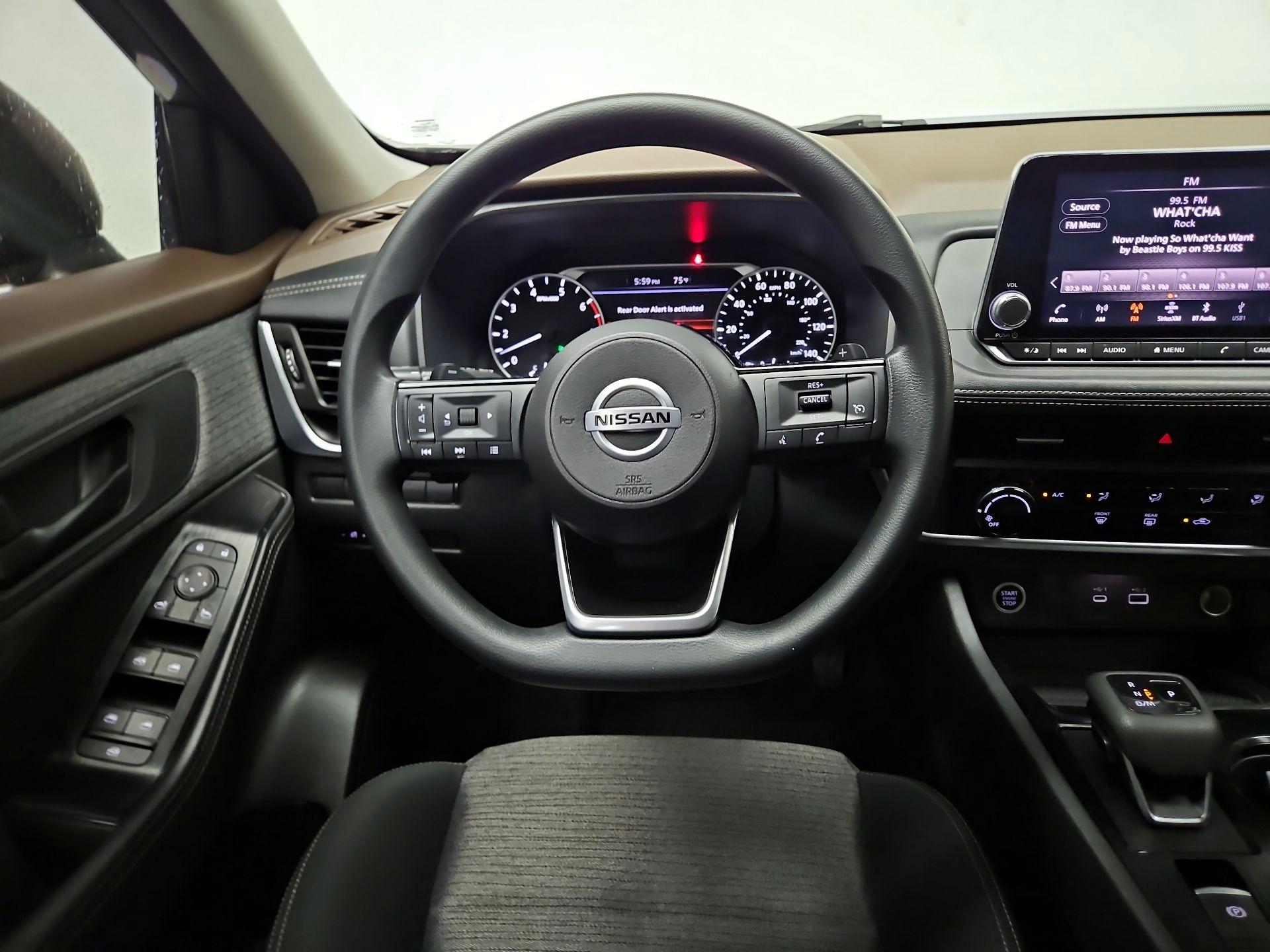 Thumbnail: 2021 Nissan Rogue - 10