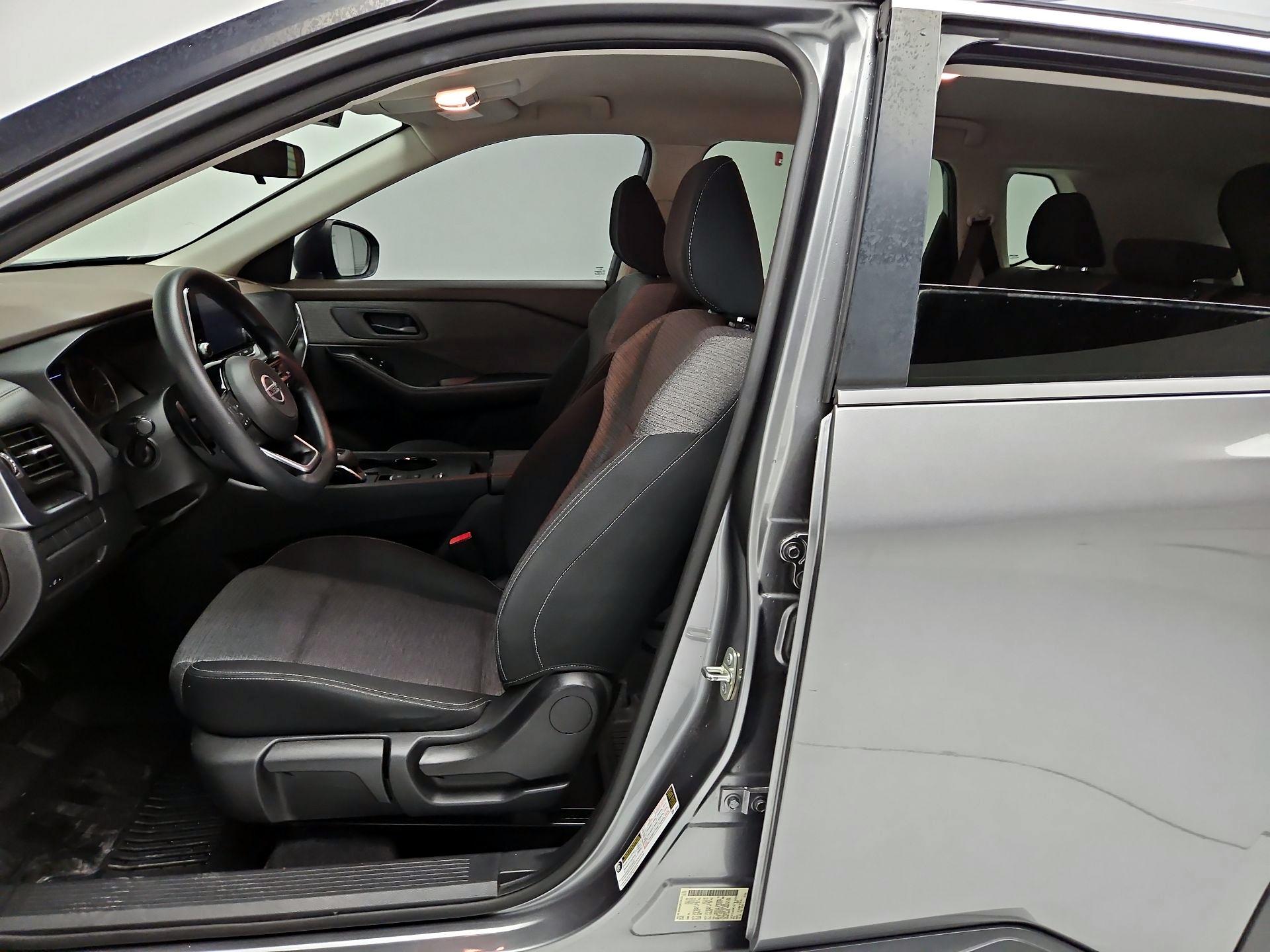 Thumbnail: 2021 Nissan Rogue - 11