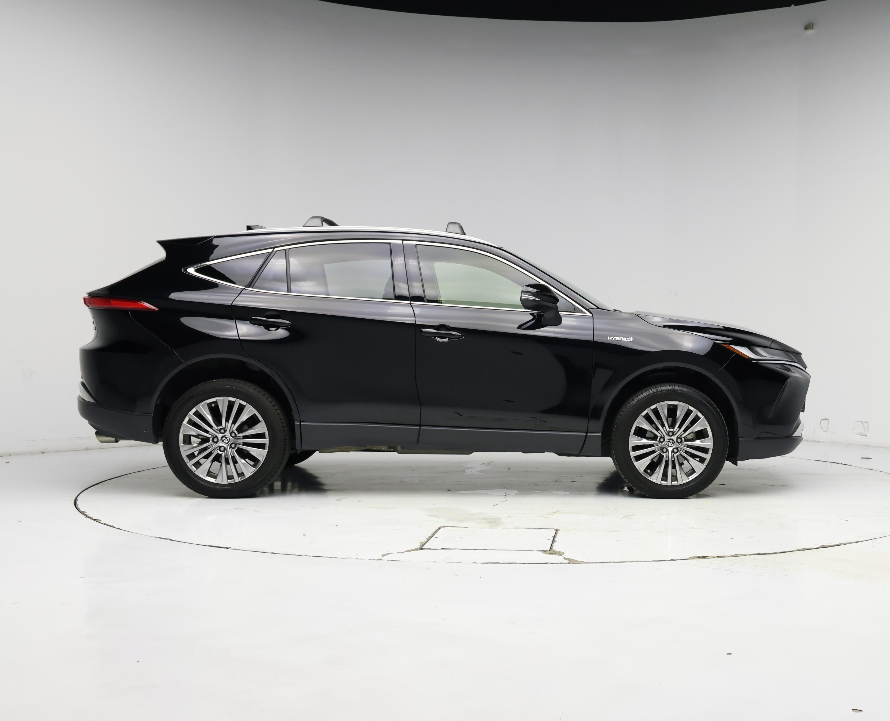 Thumbnail: 2021 Toyota Venza - 7
