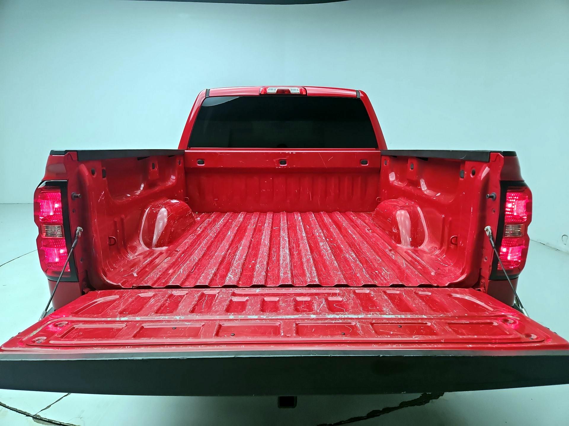 Thumbnail: 2016 Chevrolet Silverado 1500 - 19