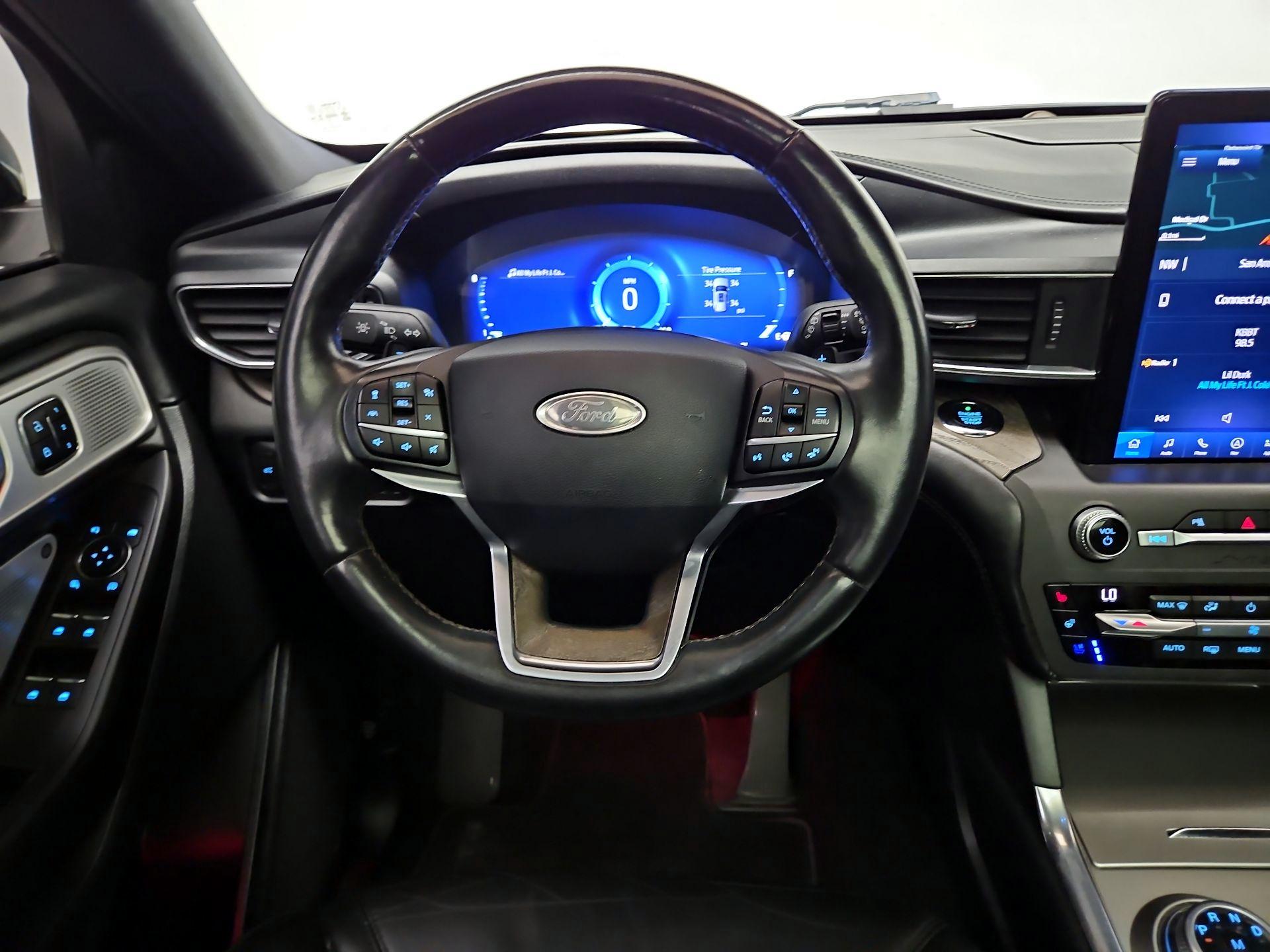 Thumbnail: 2020 Ford Explorer - 10