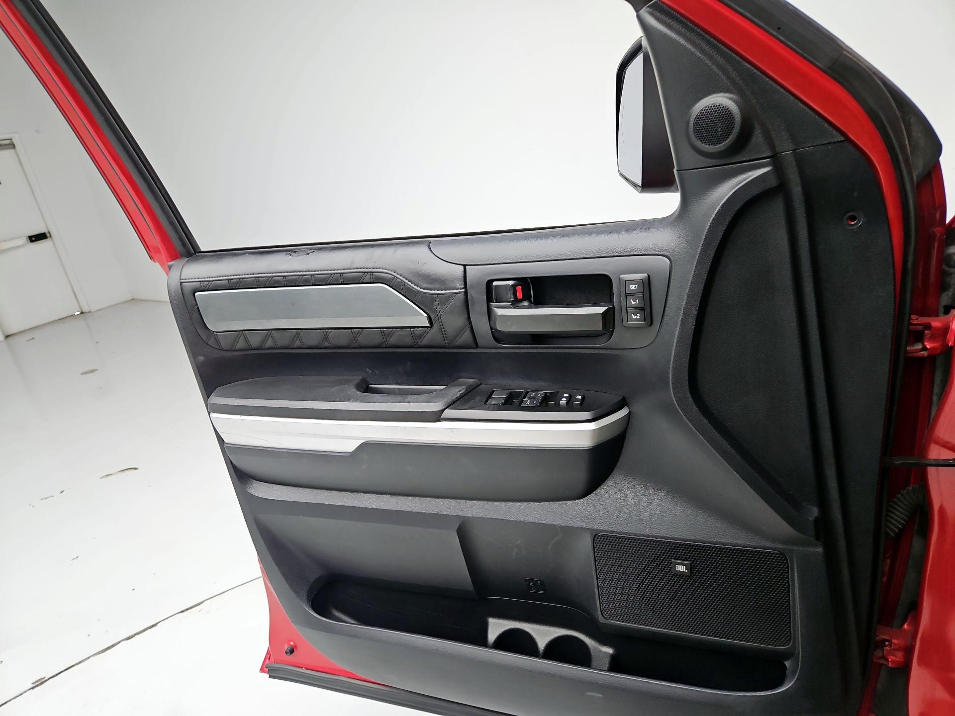 Thumbnail: 2014 Toyota Tundra - 12