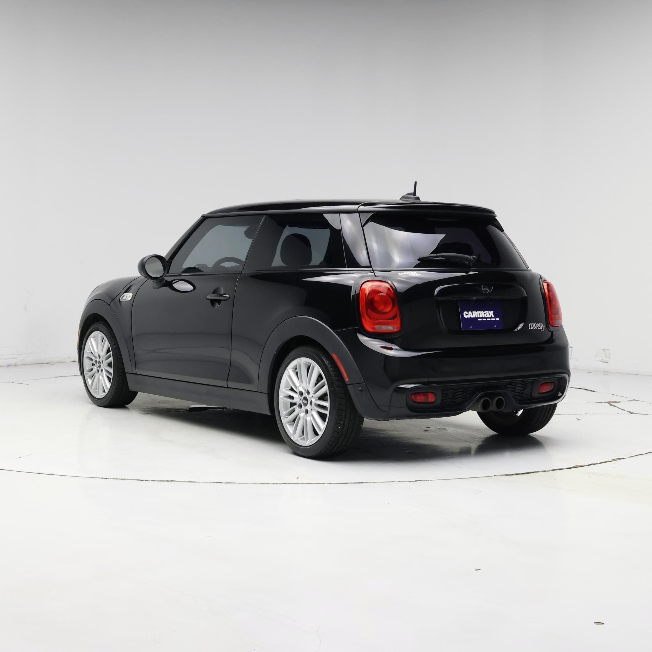 Thumbnail: 2017 MINI Cooper Hardtop - 2