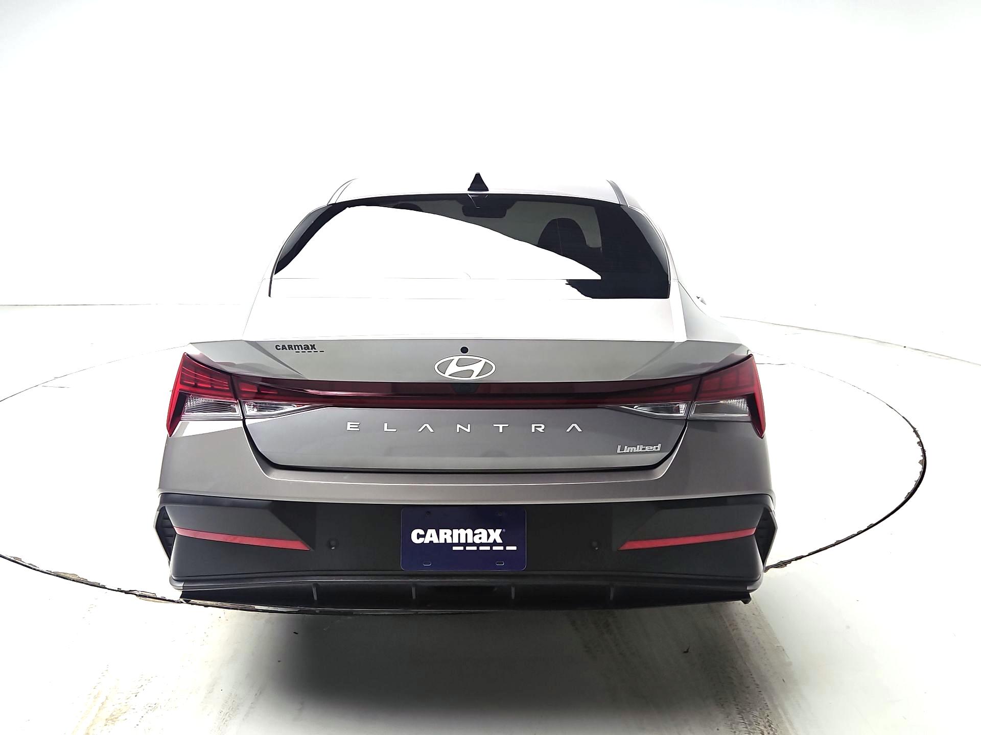 Thumbnail: 2024 Hyundai Elantra - 6