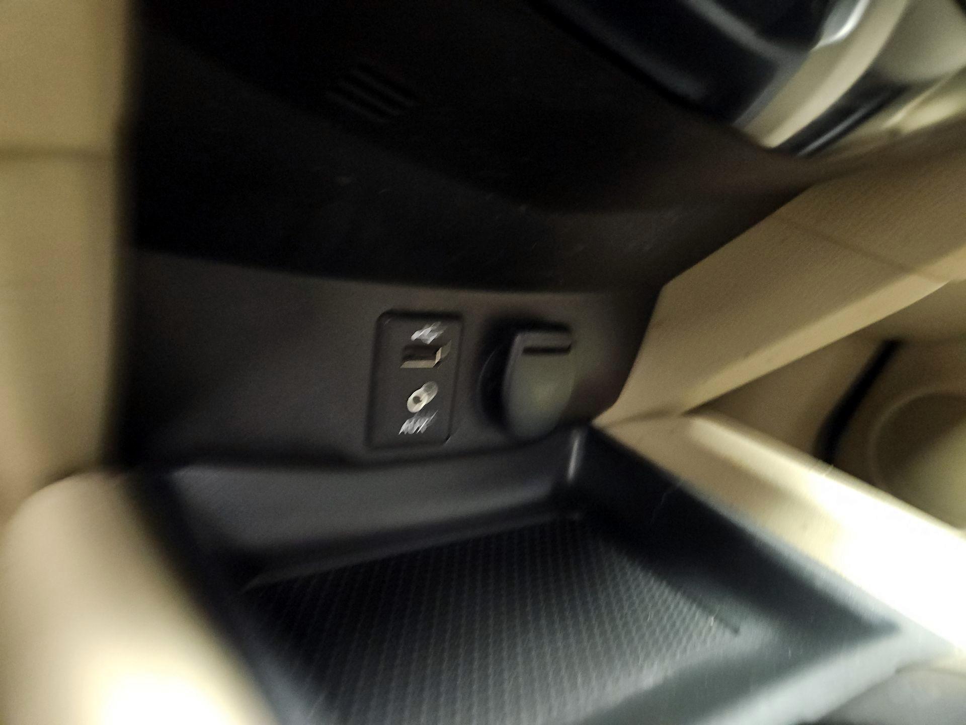 Thumbnail: 2016 Nissan Rogue - 18