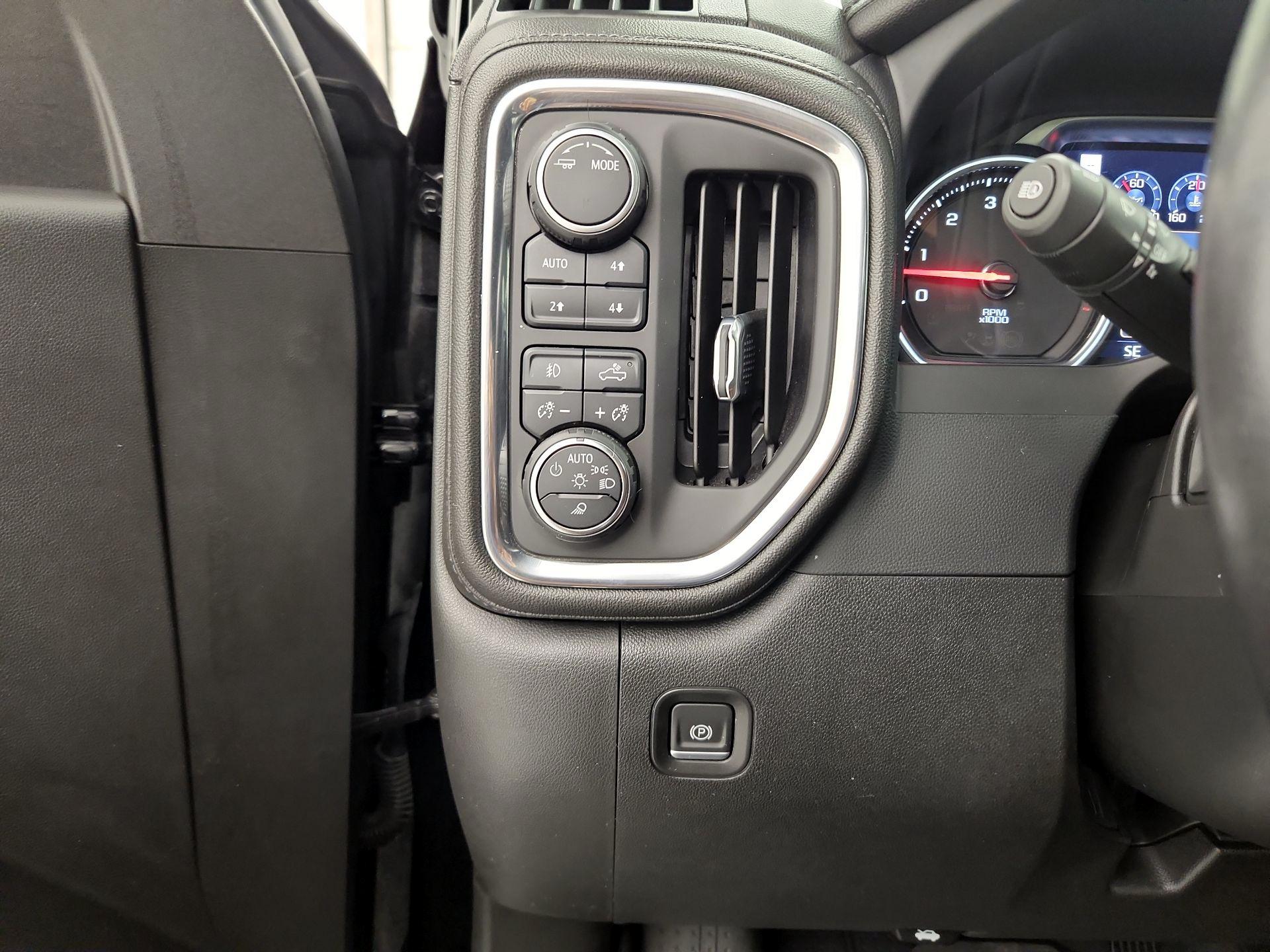 Thumbnail: 2022 Chevrolet Silverado 1500 - 13