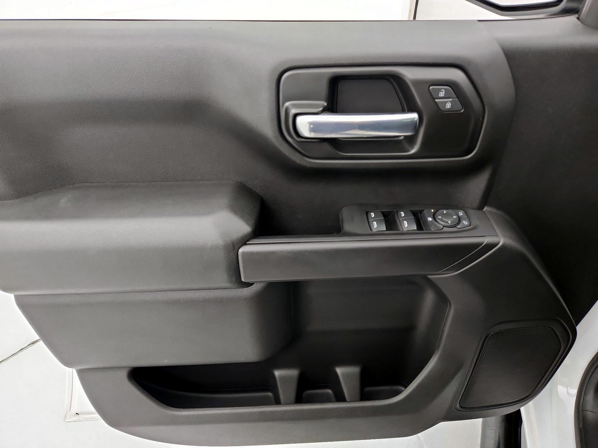 Thumbnail: 2023 Chevrolet Silverado 1500 - 12