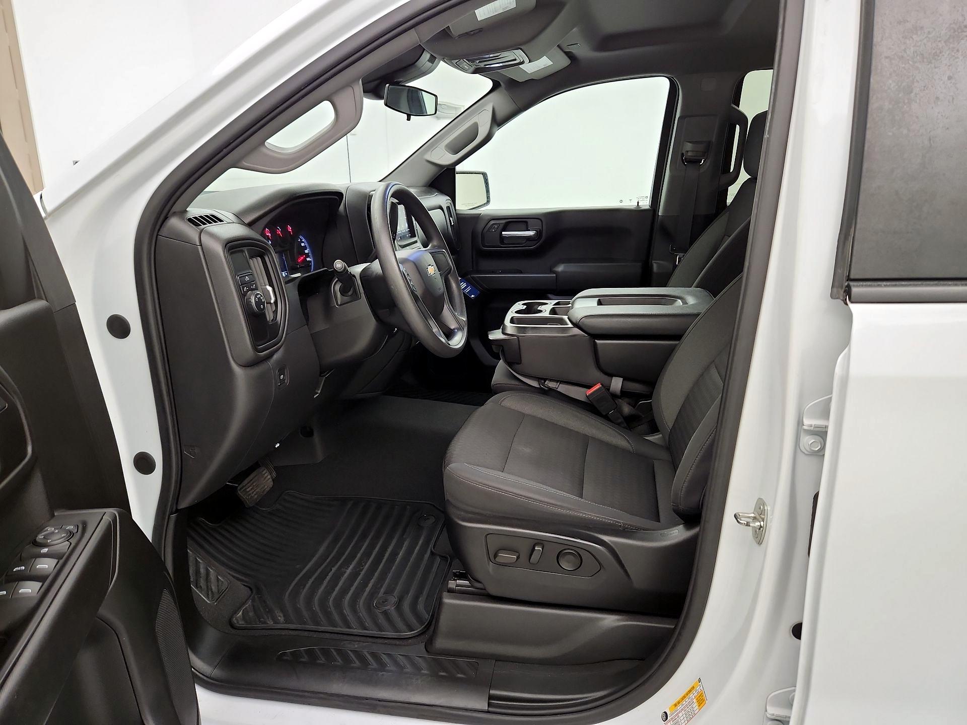 Thumbnail: 2022 Chevrolet Silverado 1500 - 11