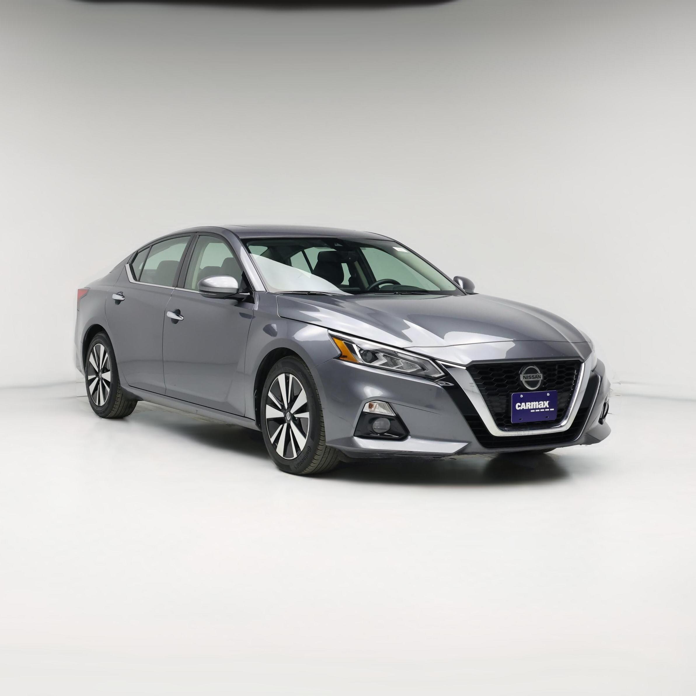 Thumbnail: 2020 Nissan Altima - 1