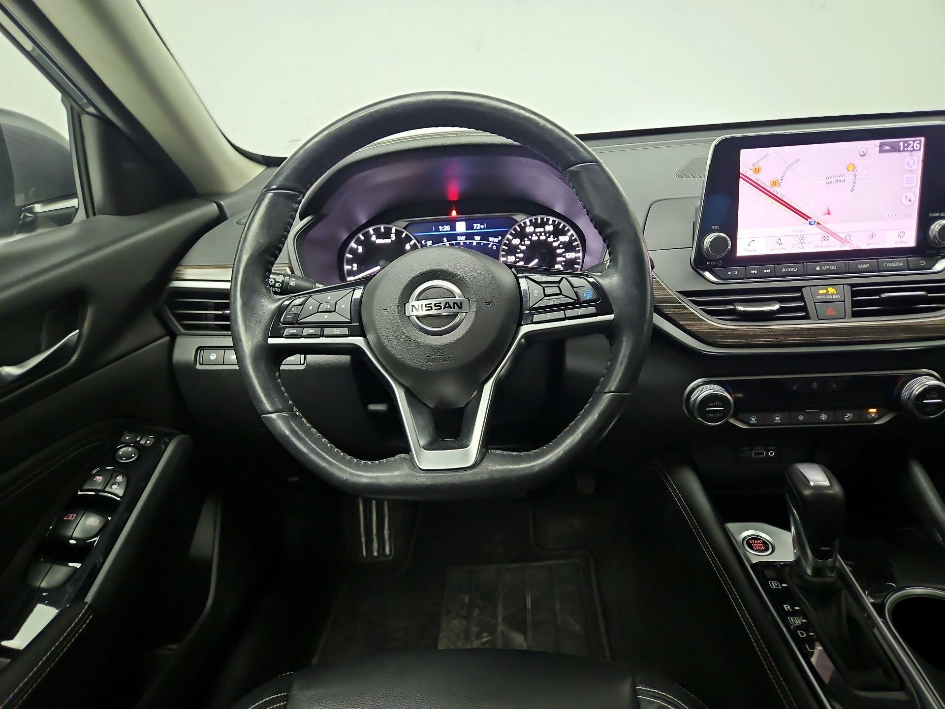 Thumbnail: 2020 Nissan Altima - 10