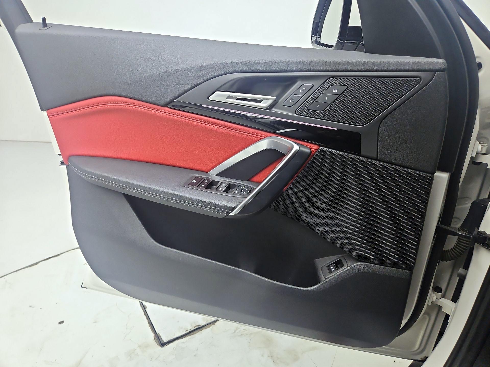 Thumbnail: 2023 BMW X1 - 12