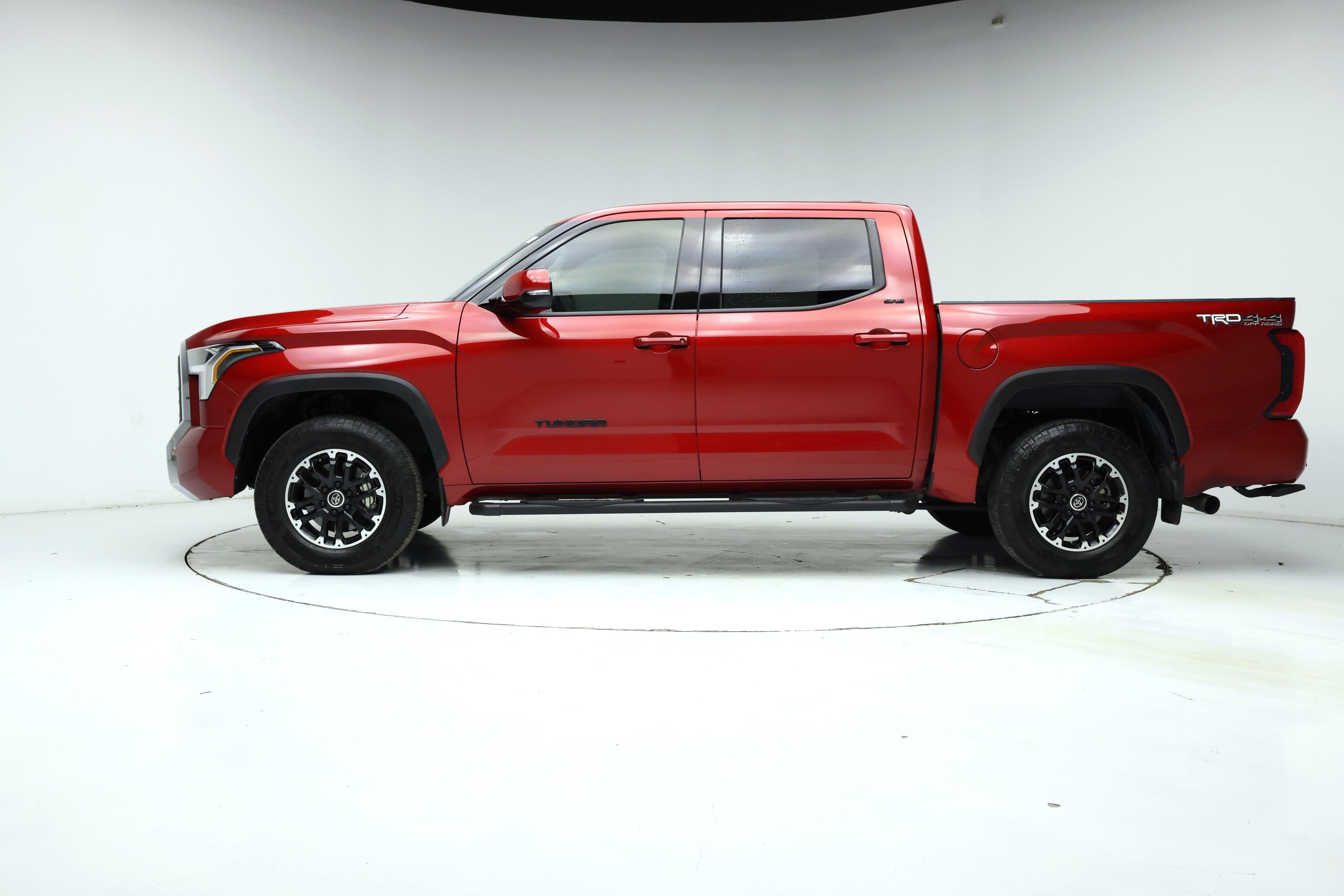 Thumbnail: 2023 Toyota Tundra - 3