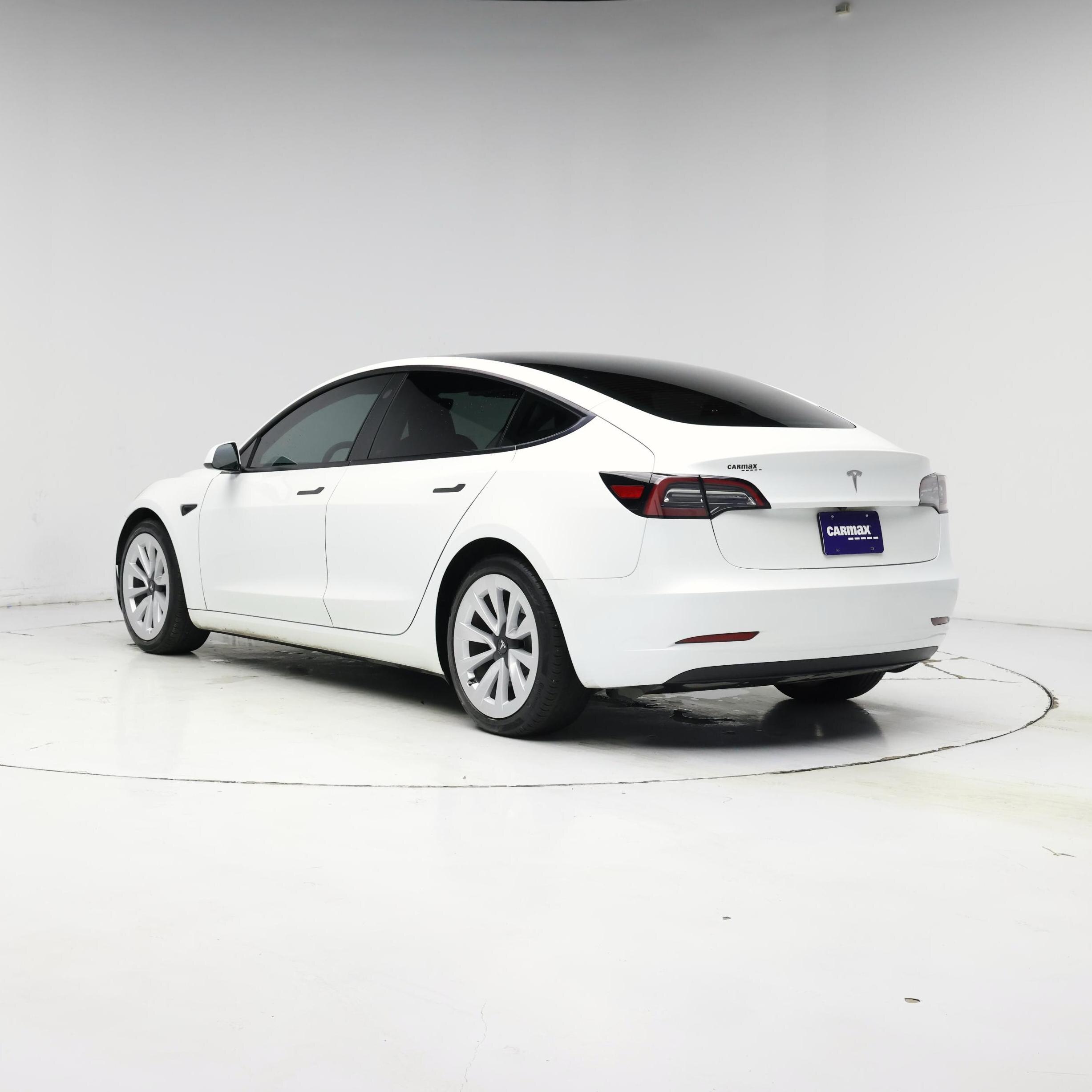 Thumbnail: 2023 Tesla Model 3 - 2