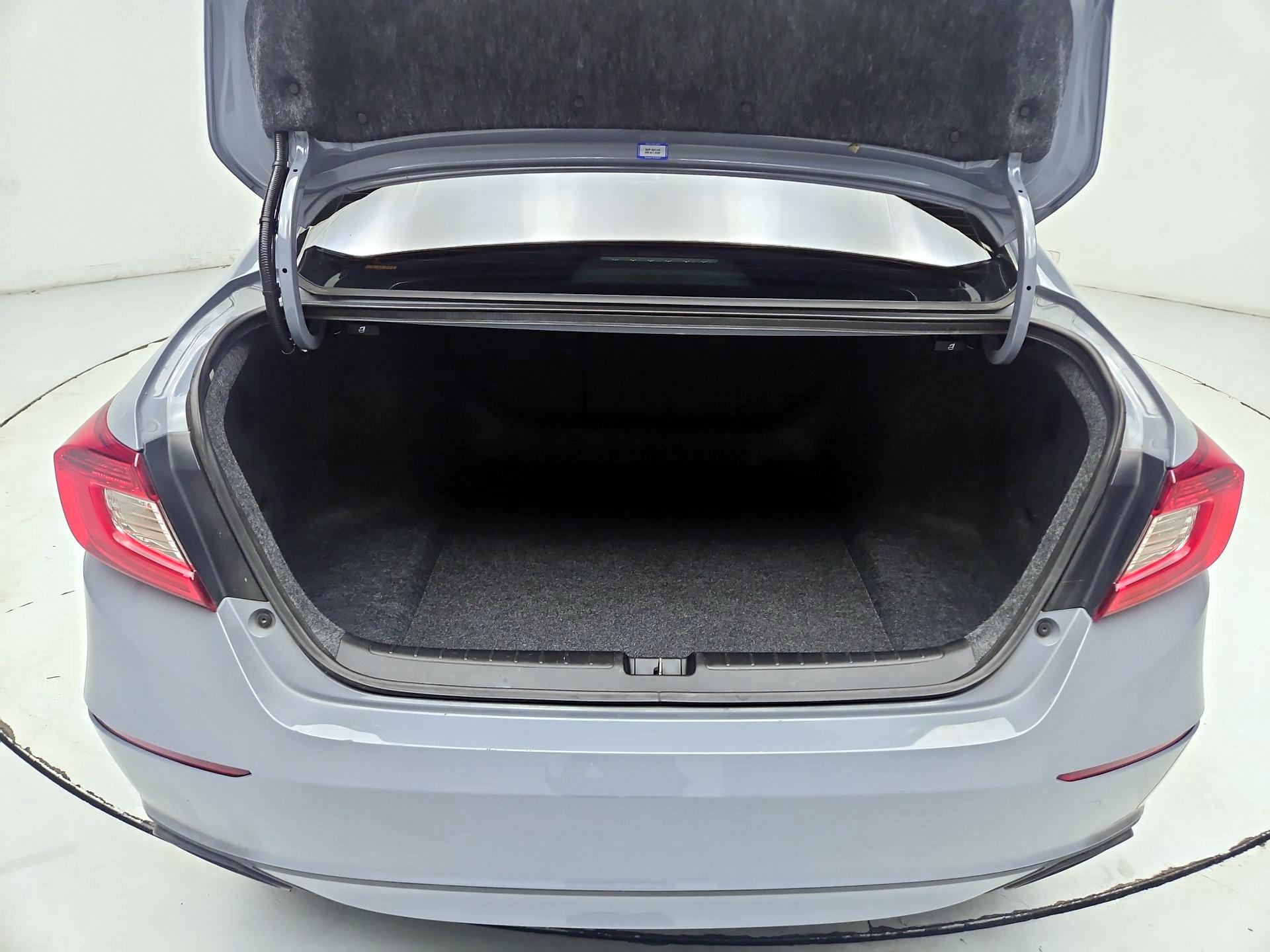 Thumbnail: 2022 Honda Accord - 20