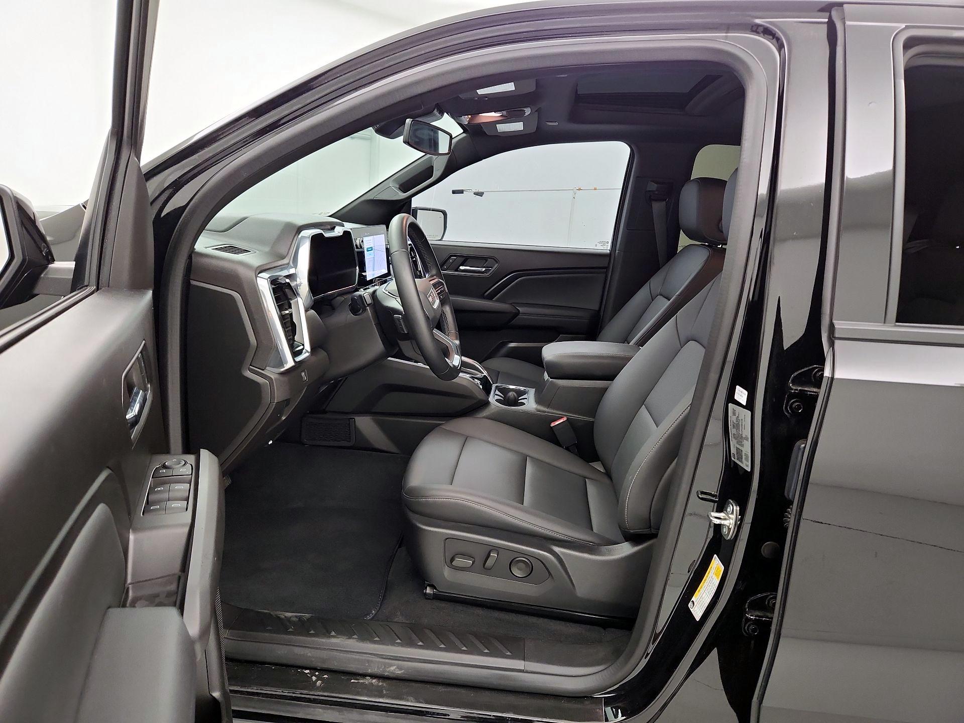 Thumbnail: 2023 GMC Canyon - 11