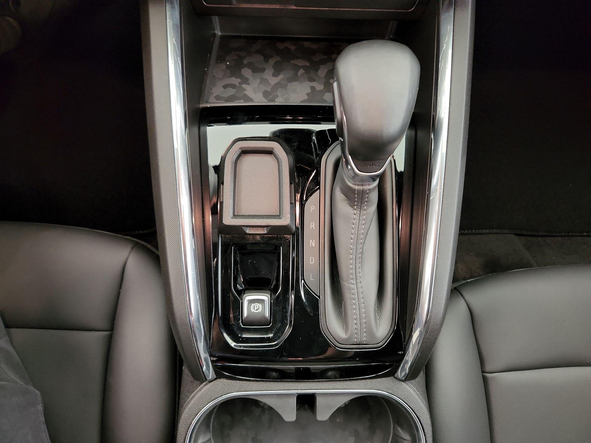 Thumbnail: 2023 GMC Canyon - 18
