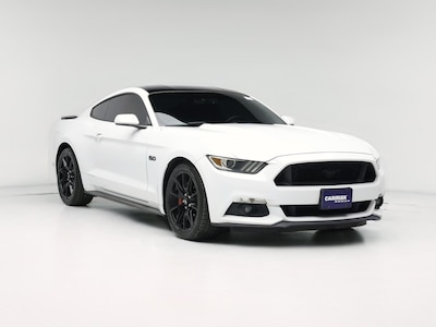 White 2017 Ford Mustang GT