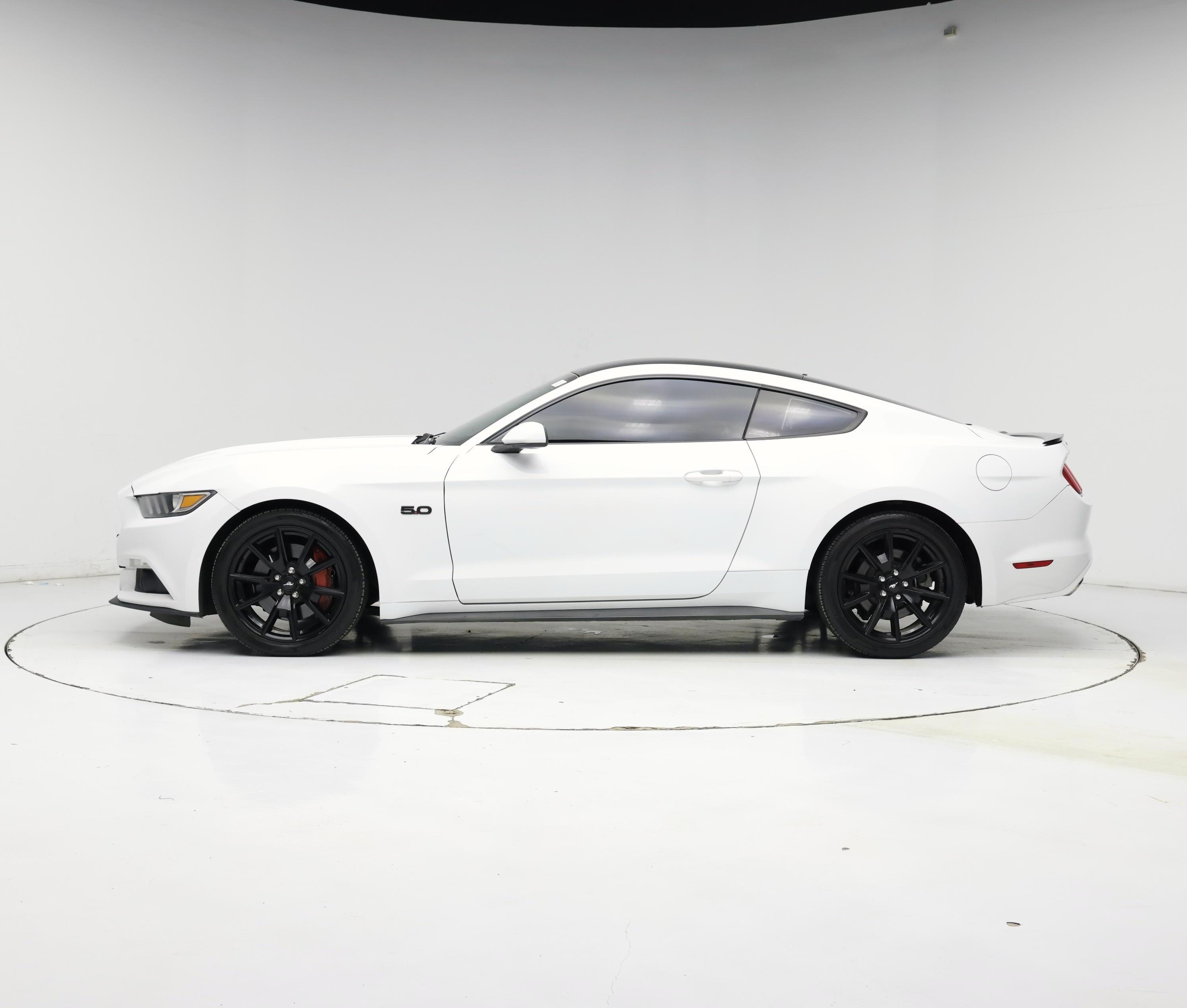 Thumbnail: 2017 Ford Mustang - 3