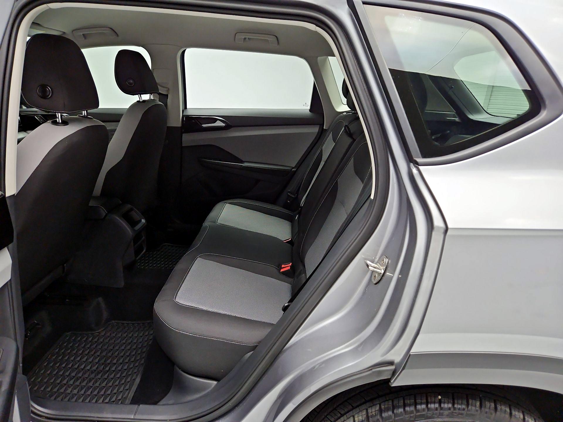 Thumbnail: 2024 Volkswagen Taos - 19