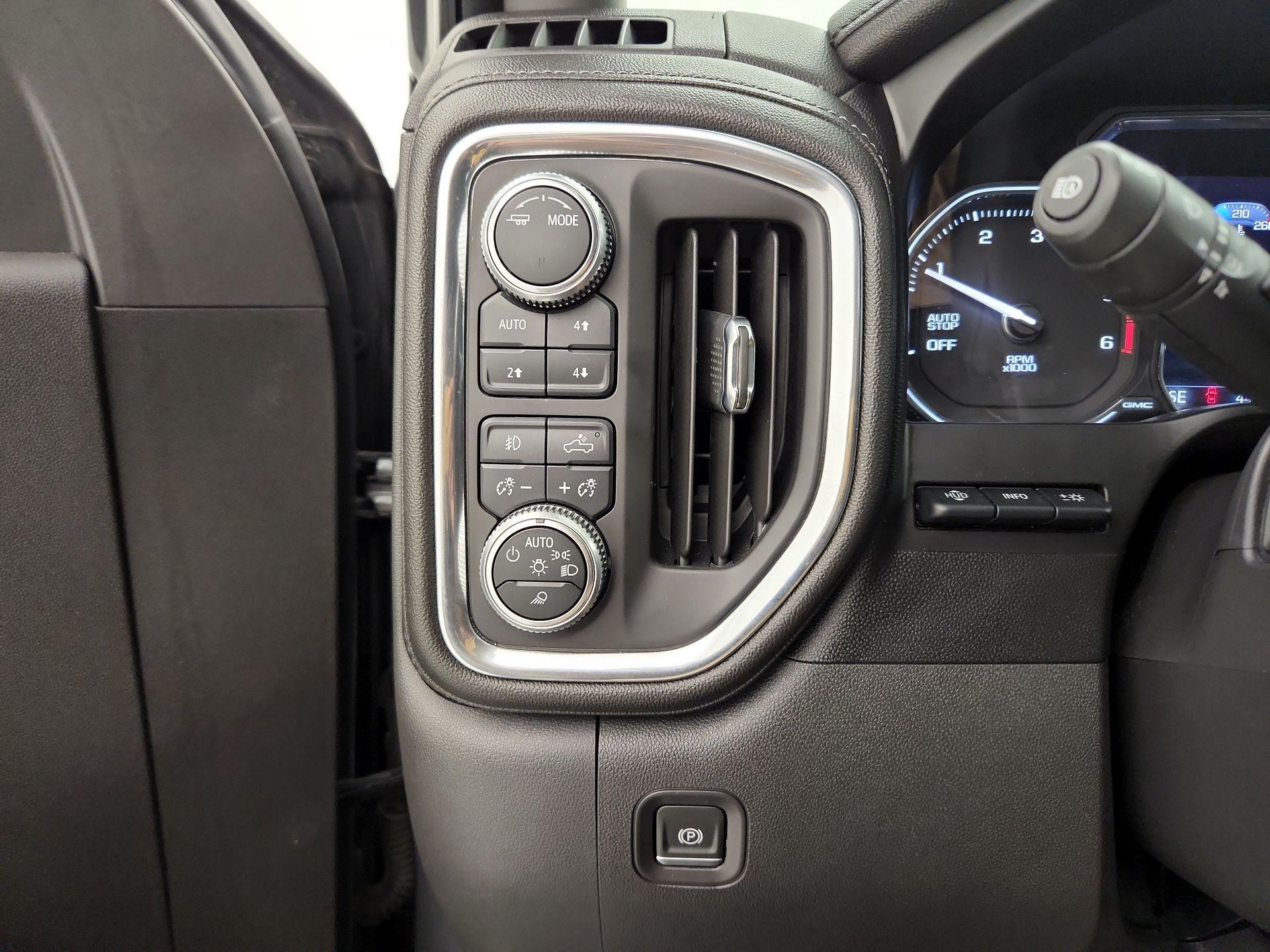Thumbnail: 2020 GMC Sierra 1500 - 13