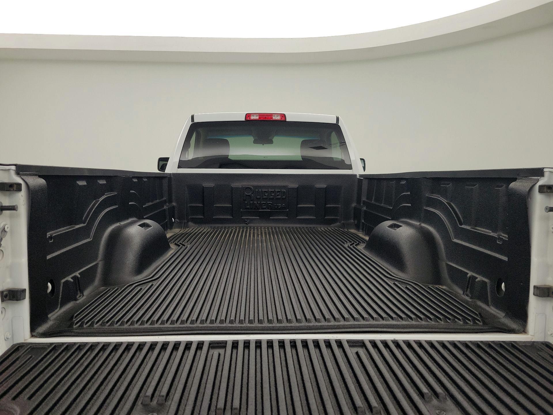 Thumbnail: 2021 RAM 1500 Classic - 18