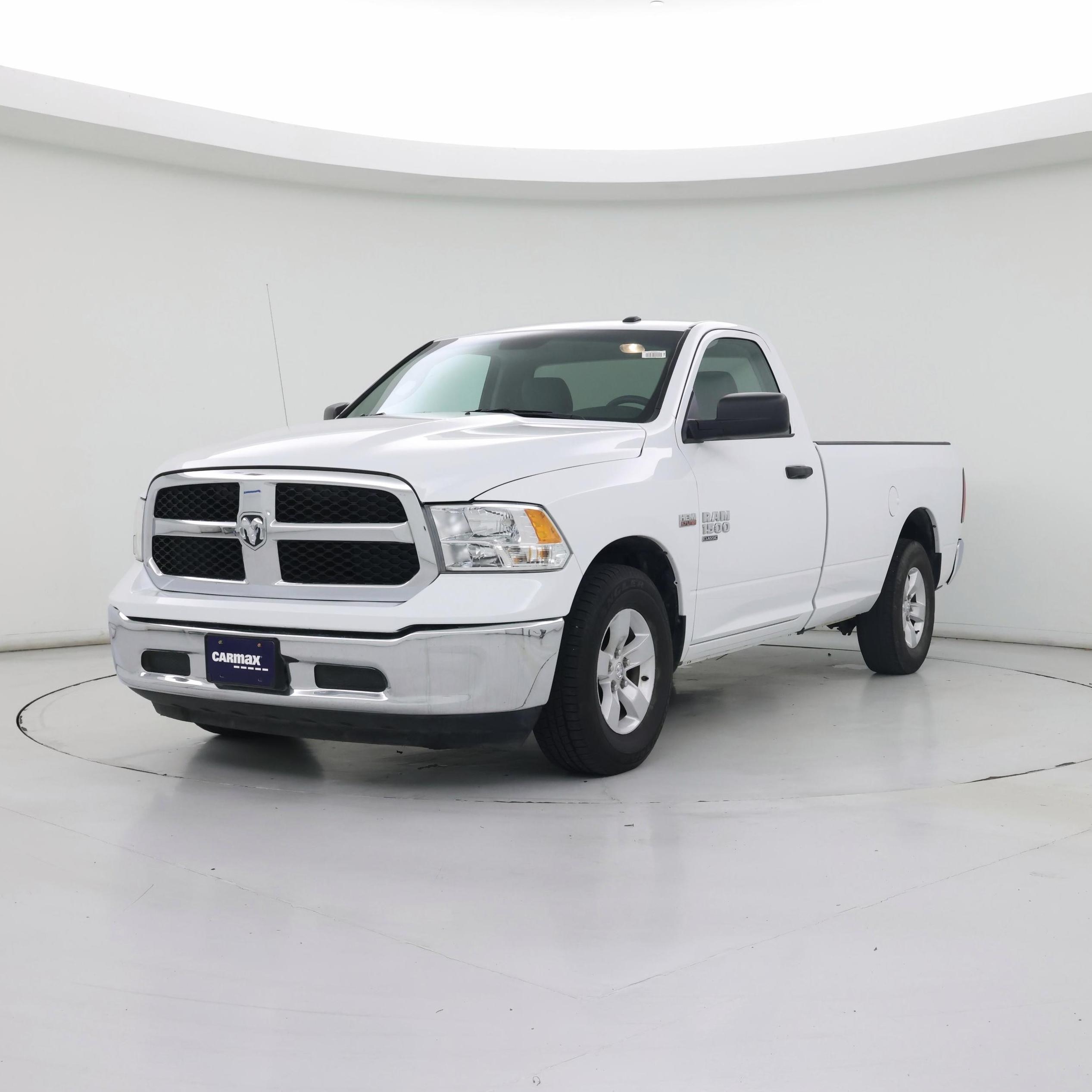 Thumbnail: 2021 RAM 1500 Classic - 4