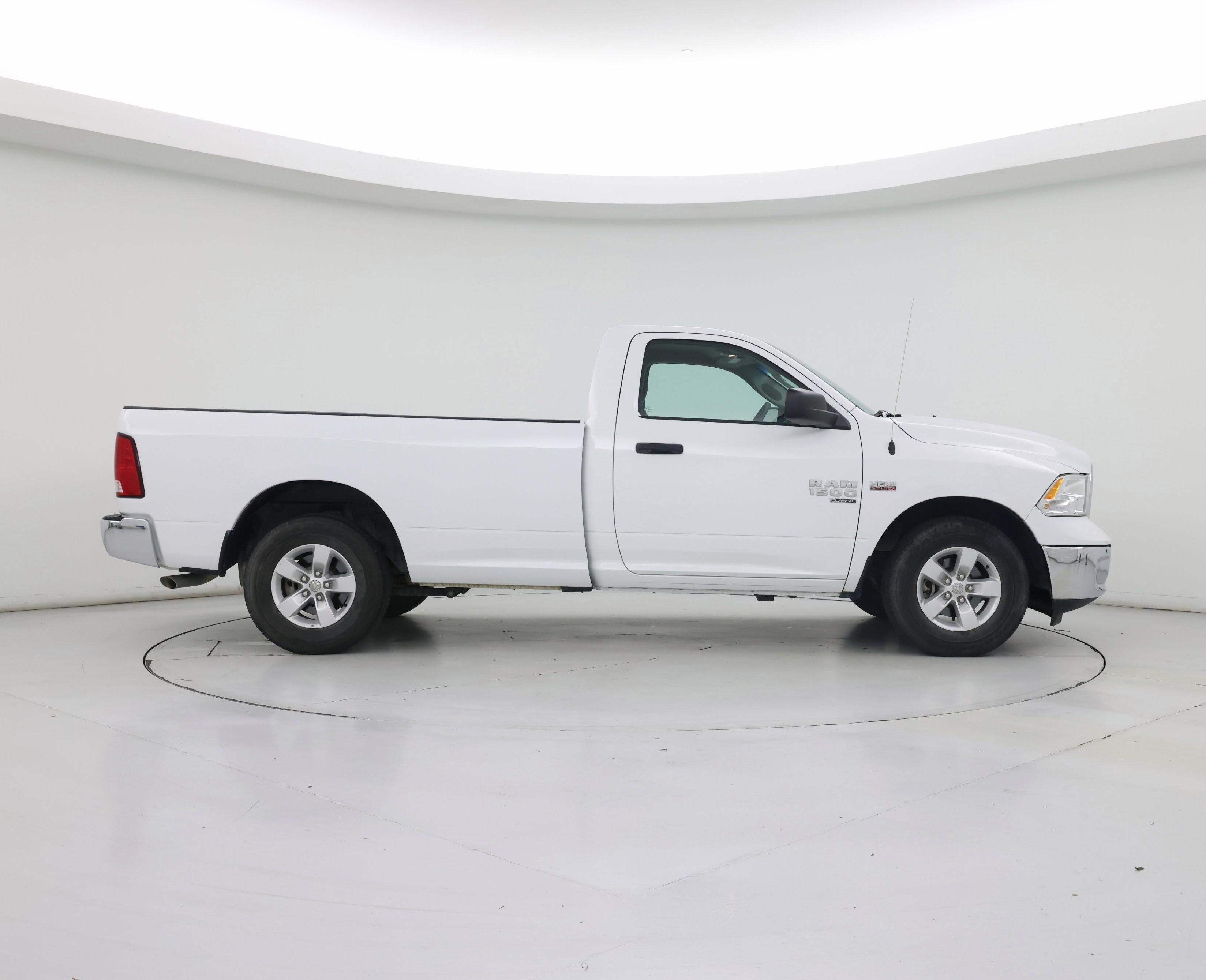 Thumbnail: 2021 RAM 1500 Classic - 7