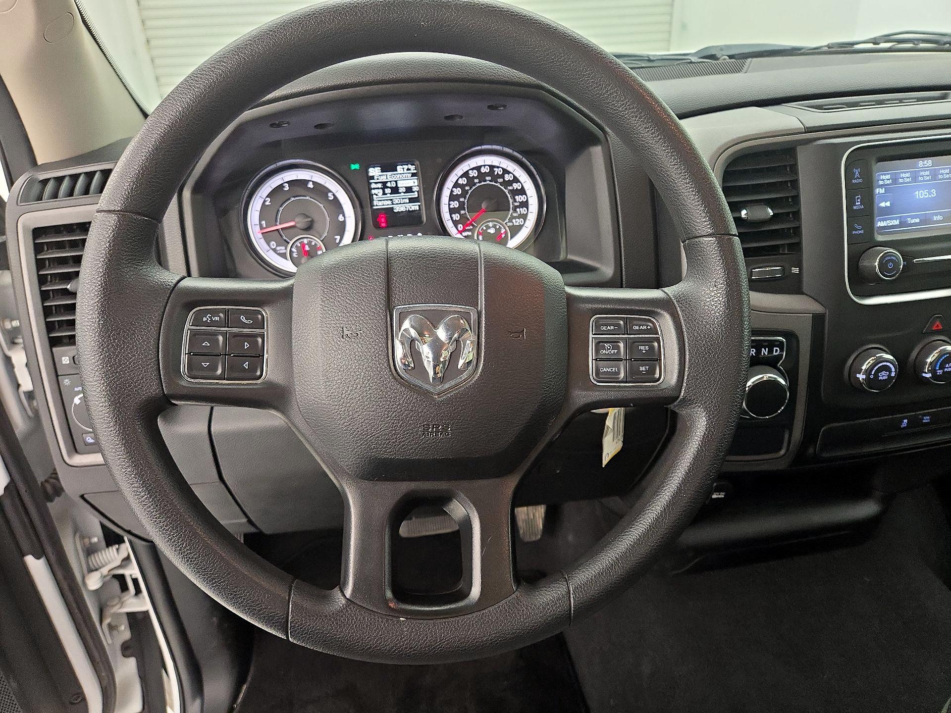 Thumbnail: 2021 RAM 1500 Classic - 10