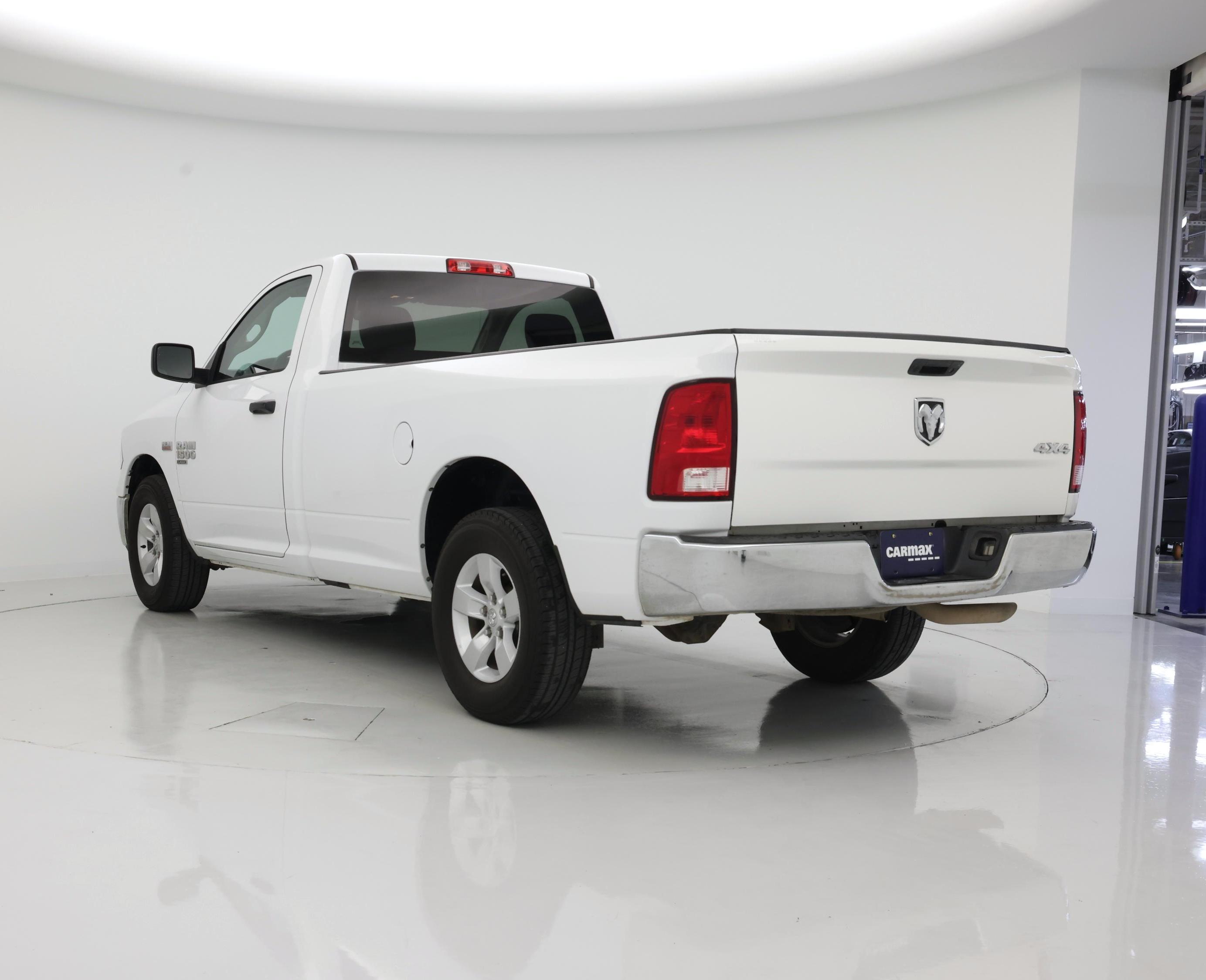 Thumbnail: 2021 RAM 1500 Classic - 2