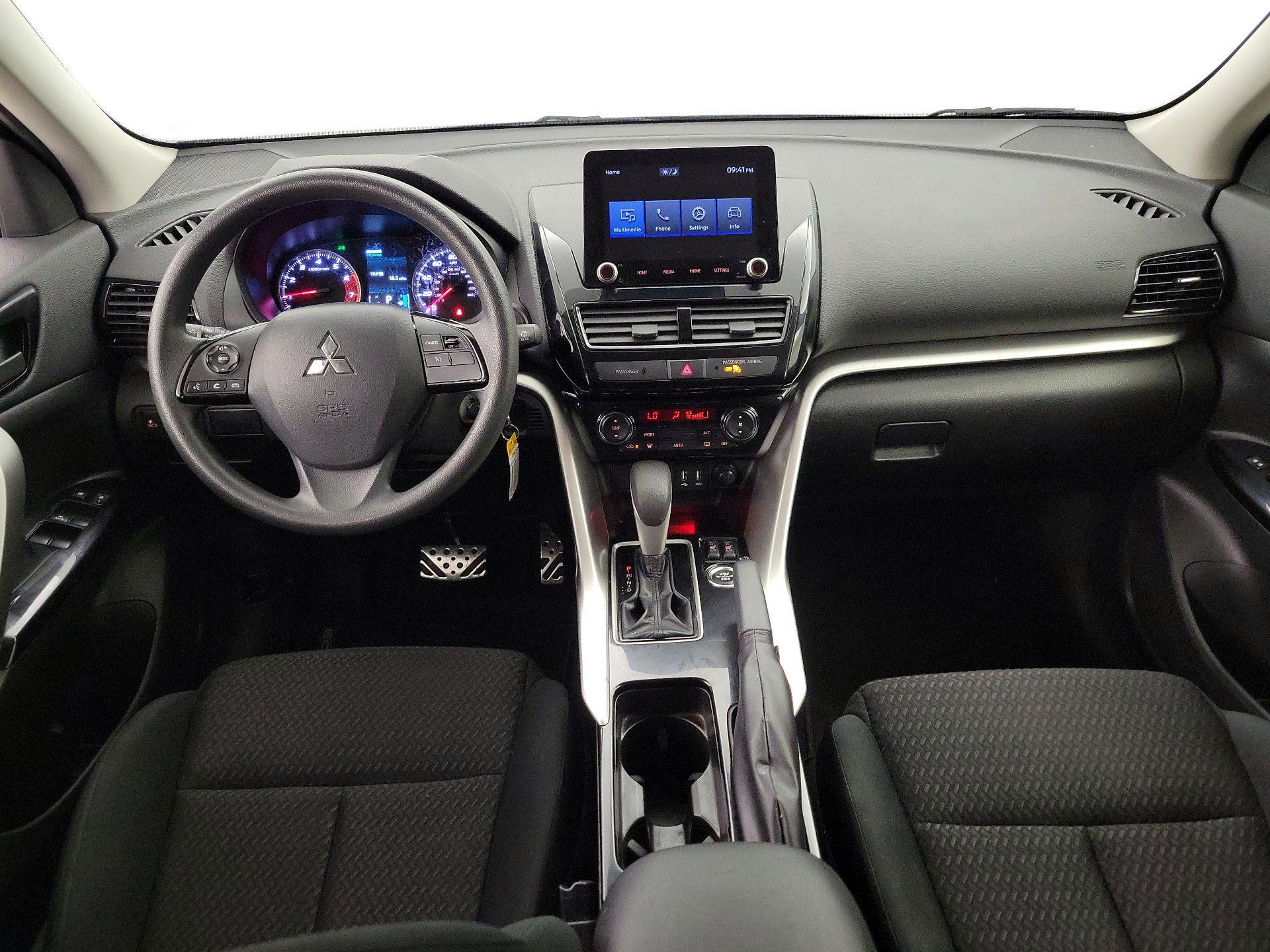 Thumbnail: 2023 Mitsubishi Eclipse Cross - 9