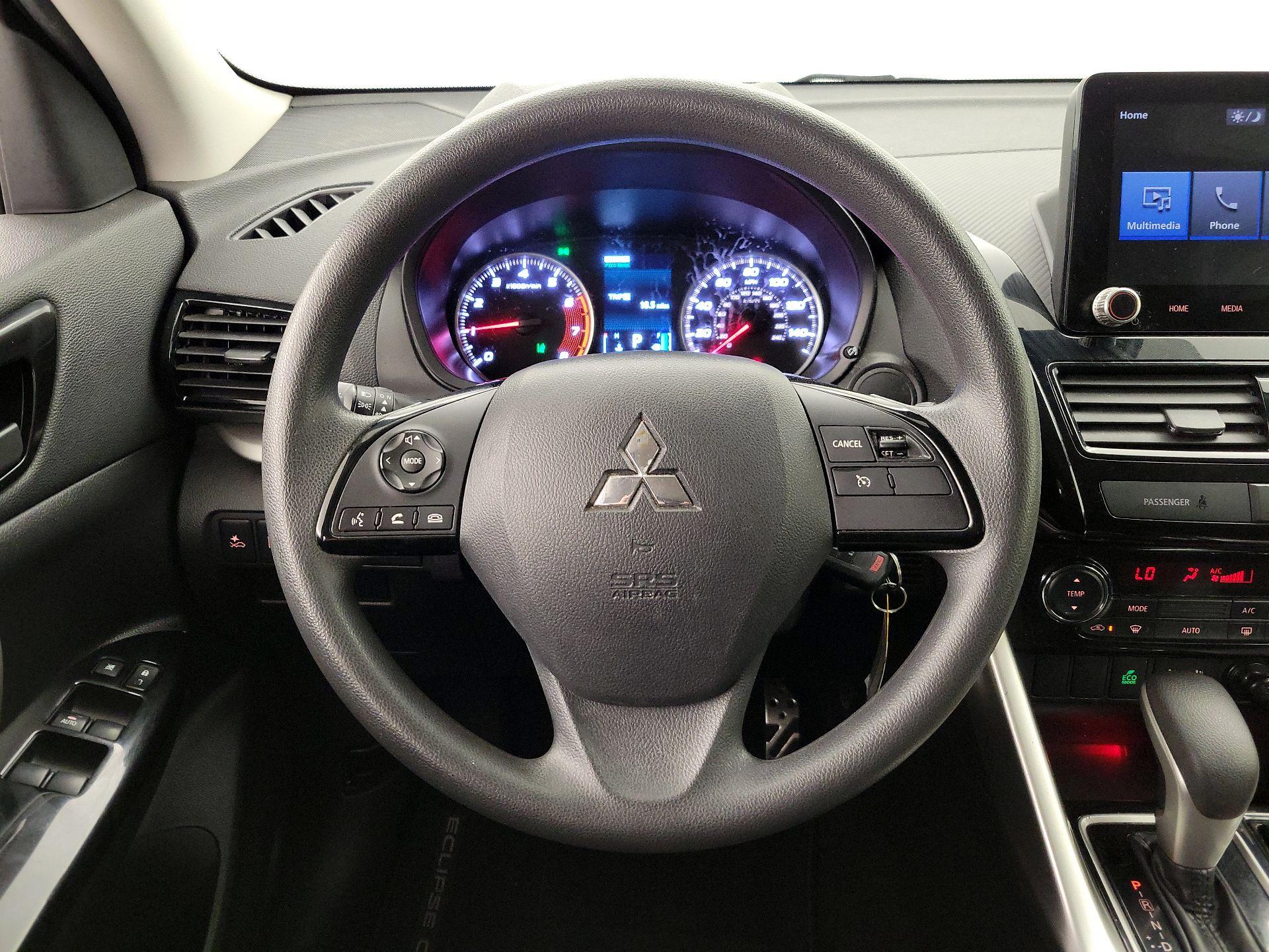 Thumbnail: 2023 Mitsubishi Eclipse Cross - 10