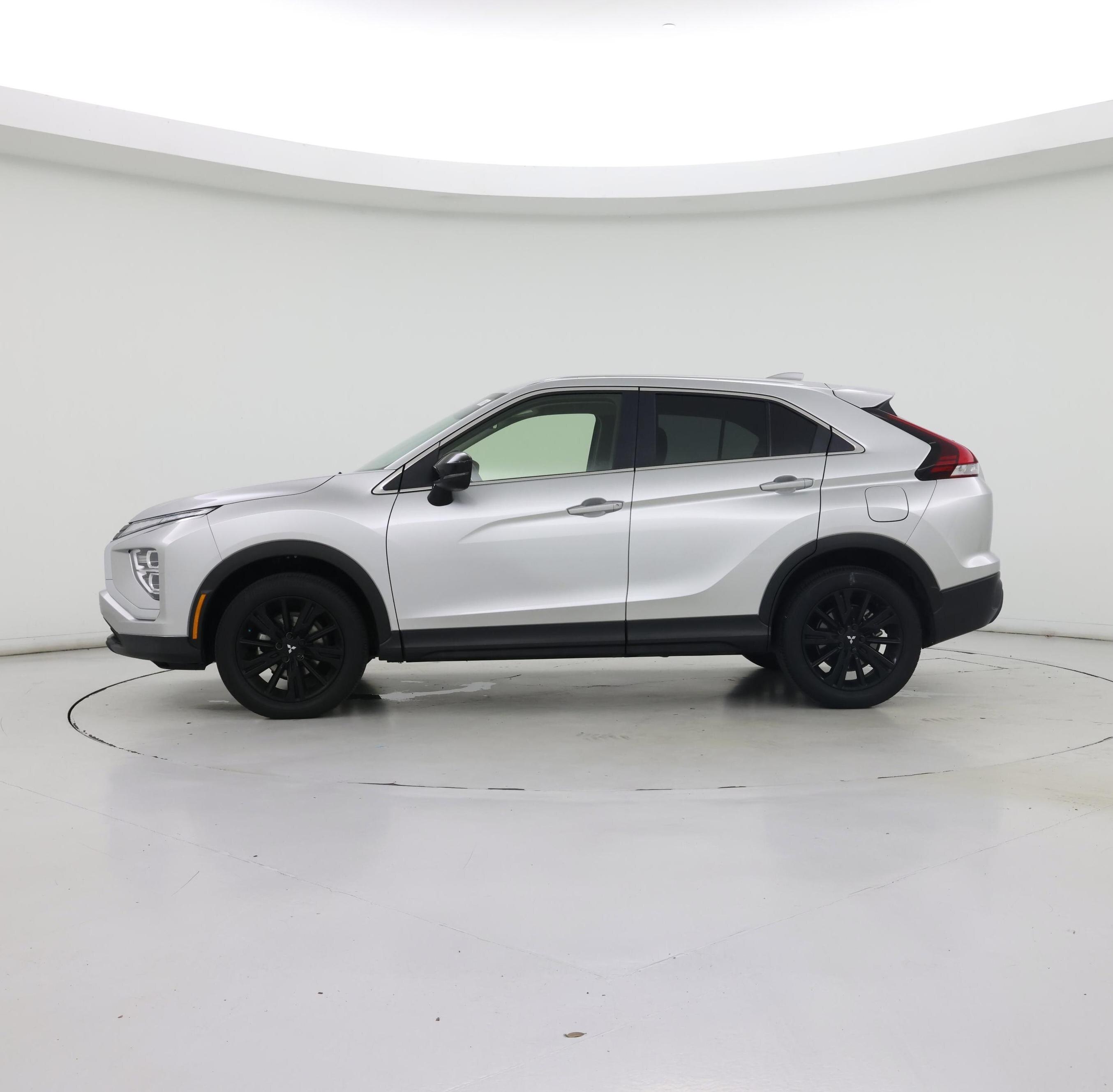 Thumbnail: 2023 Mitsubishi Eclipse Cross - 3