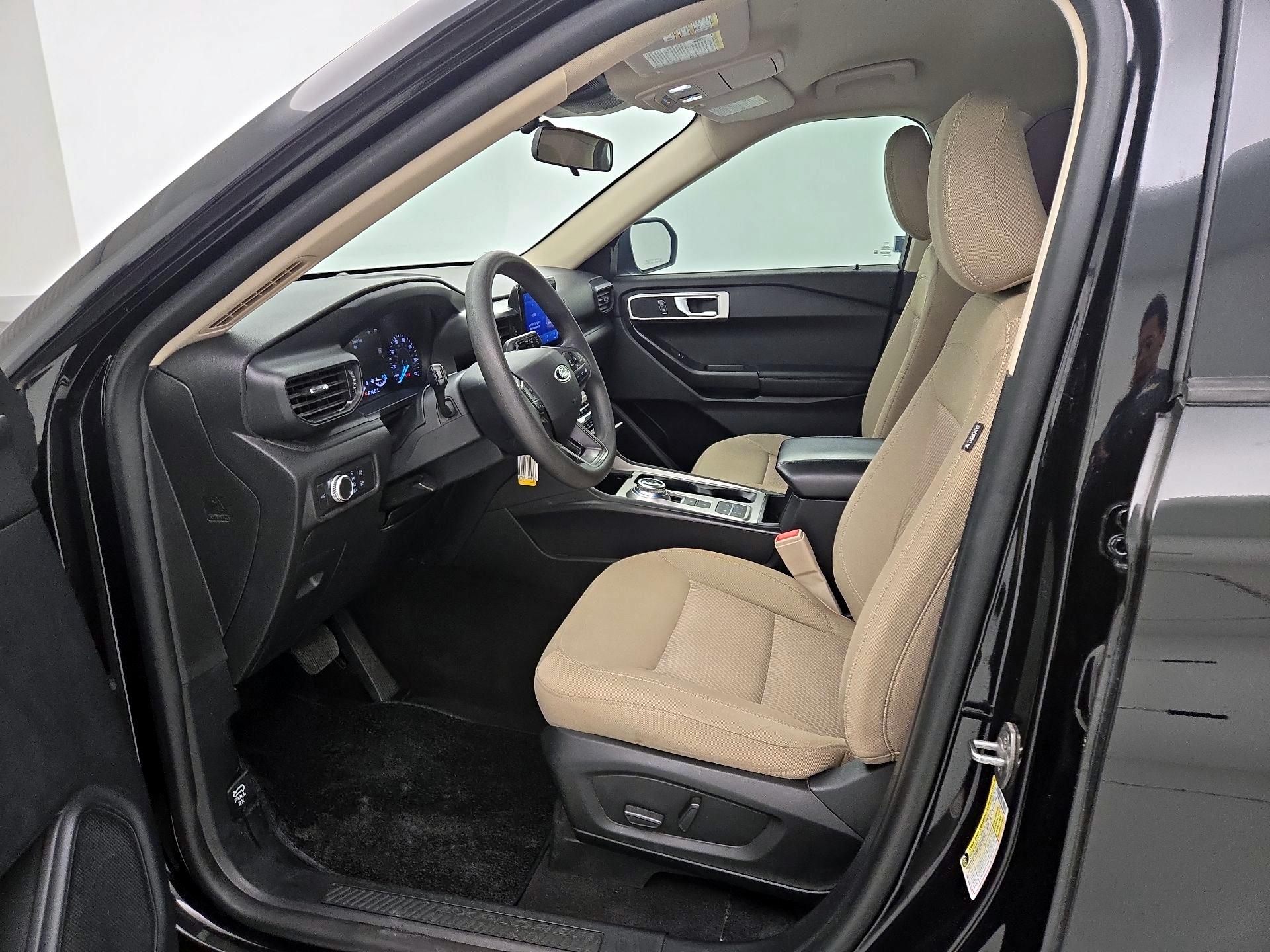 Thumbnail: 2021 Ford Explorer - 11