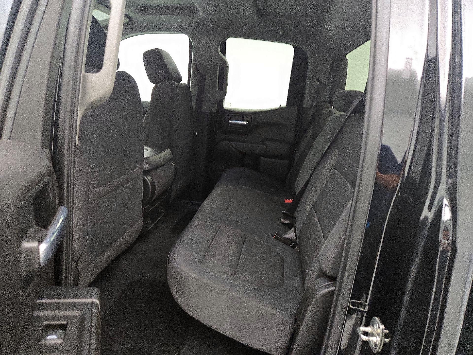 Thumbnail: 2020 Chevrolet Silverado 1500 - 19