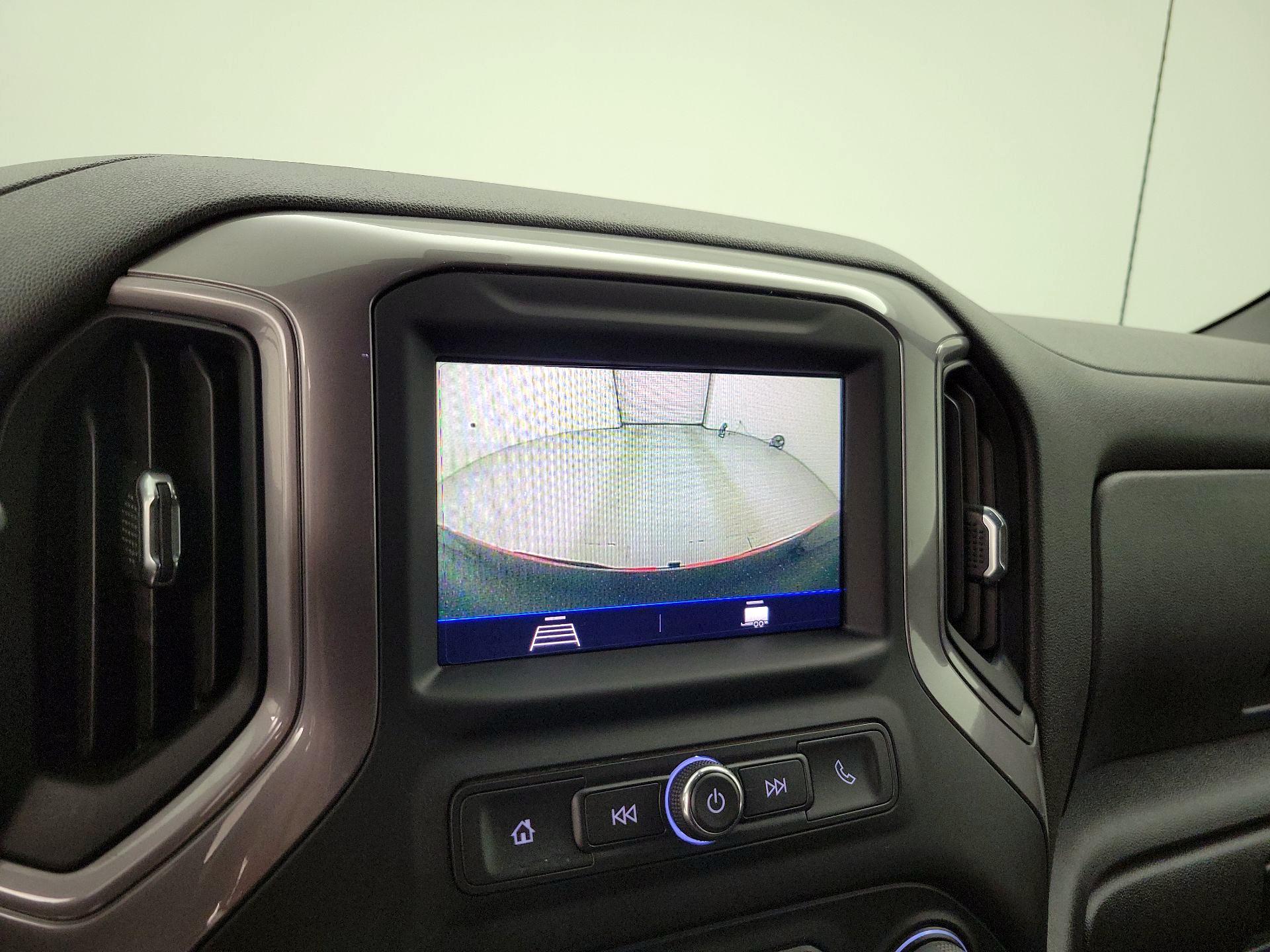 Thumbnail: 2022 Chevrolet Silverado 1500 - 14