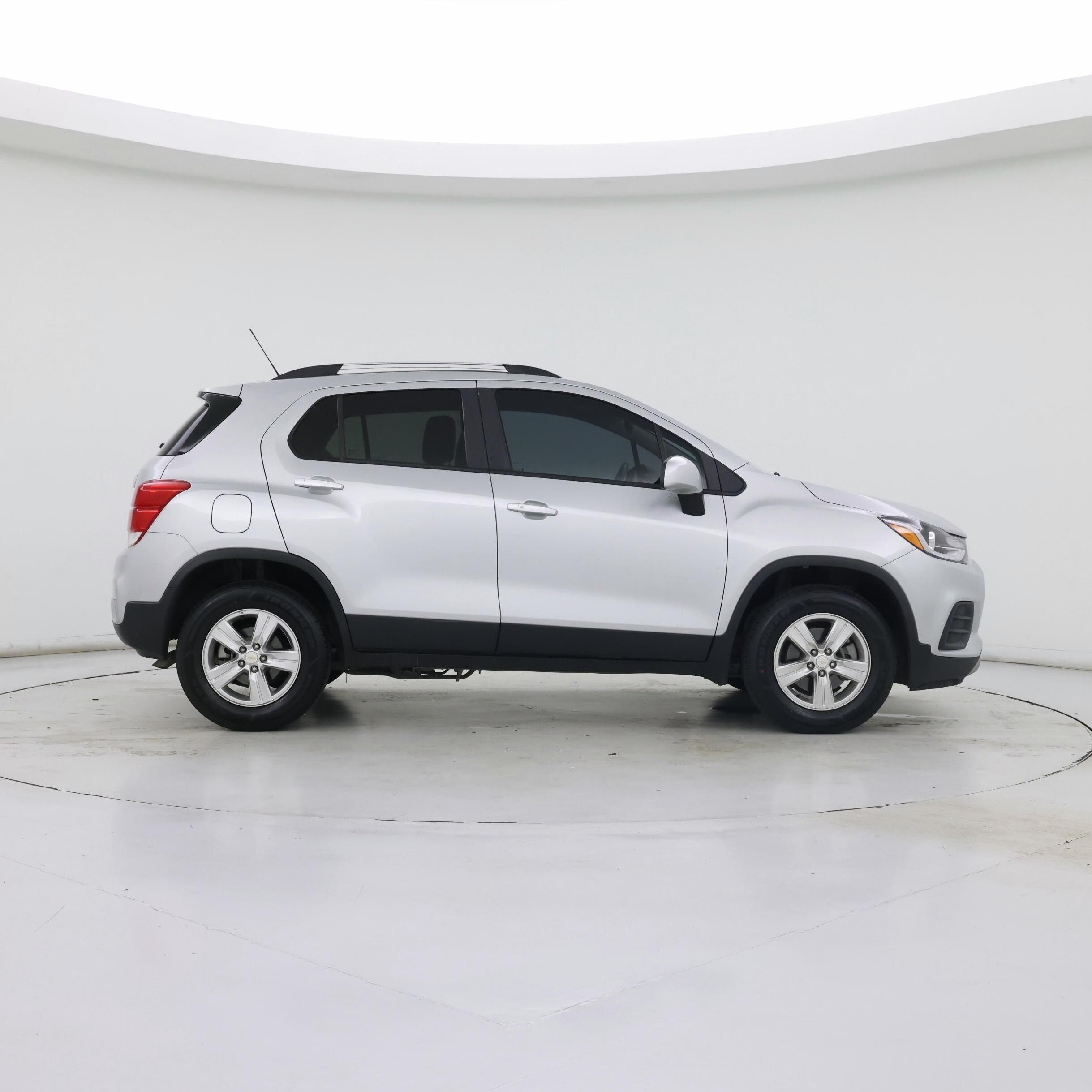 Thumbnail: 2021 Chevrolet Trax - 7